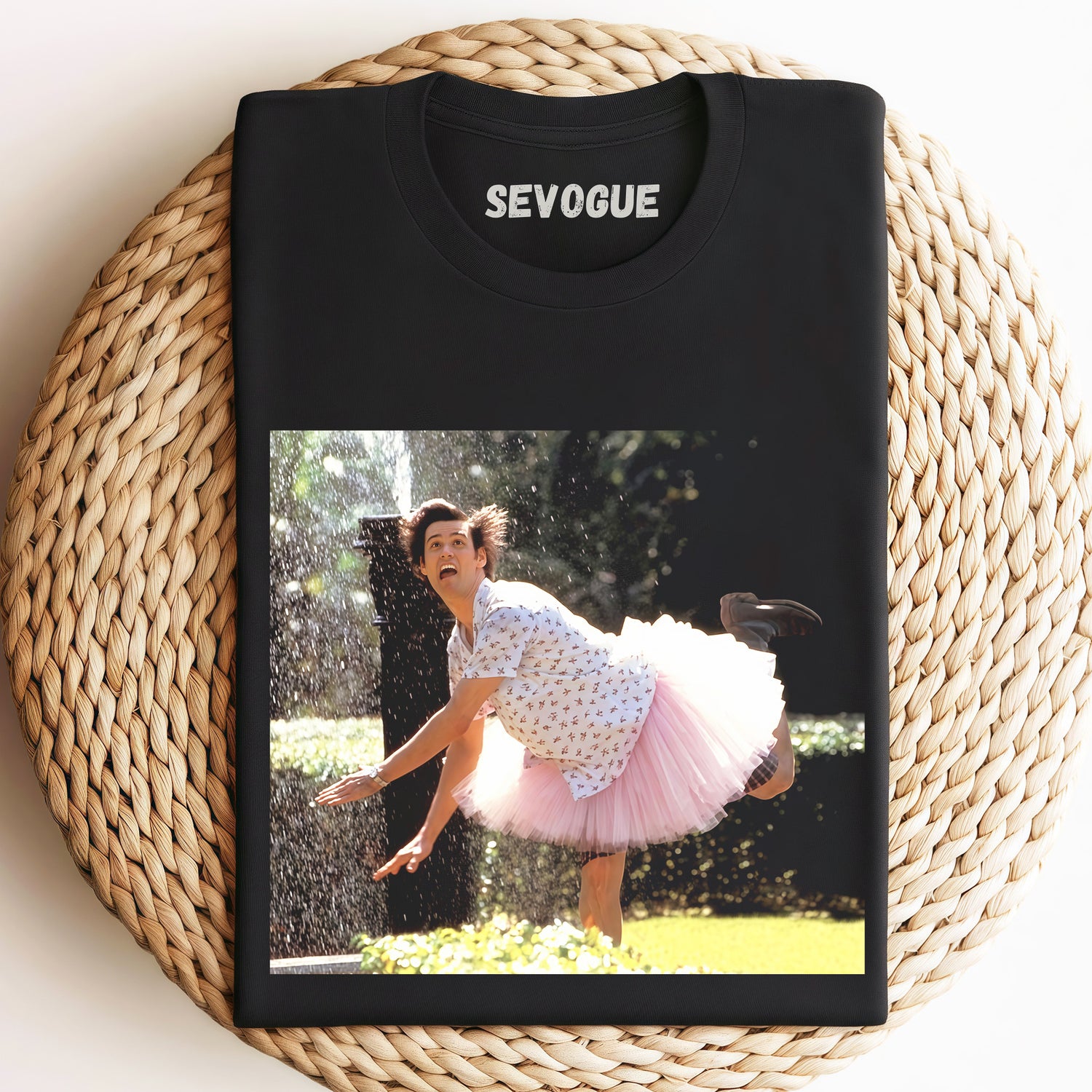 Ace Ventura Dances In A Skirt Unisex Tee, Sweatshirt & Hoodi