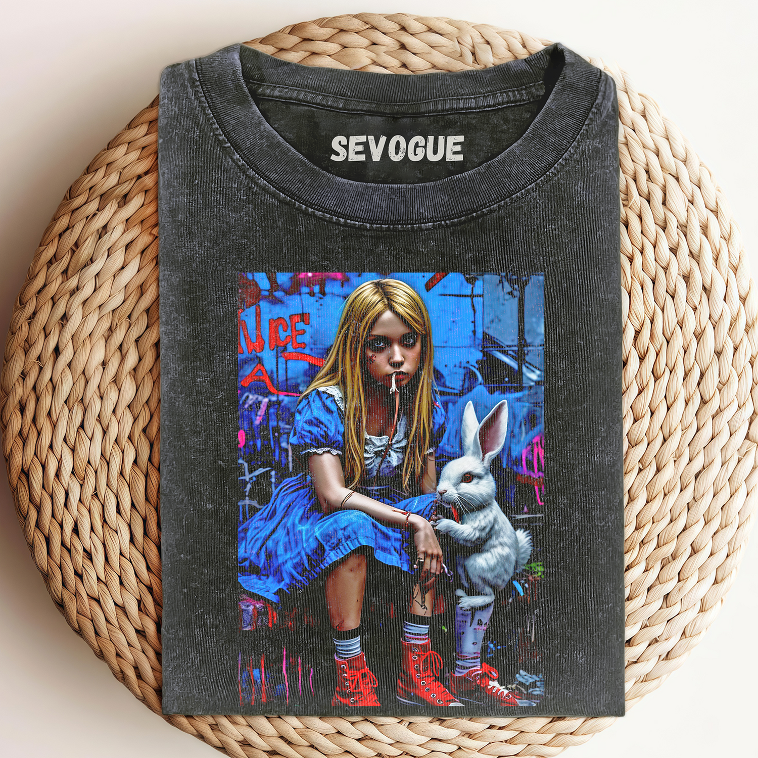 Alice Te Unisex Tee, Sweatshirt & Hoodie