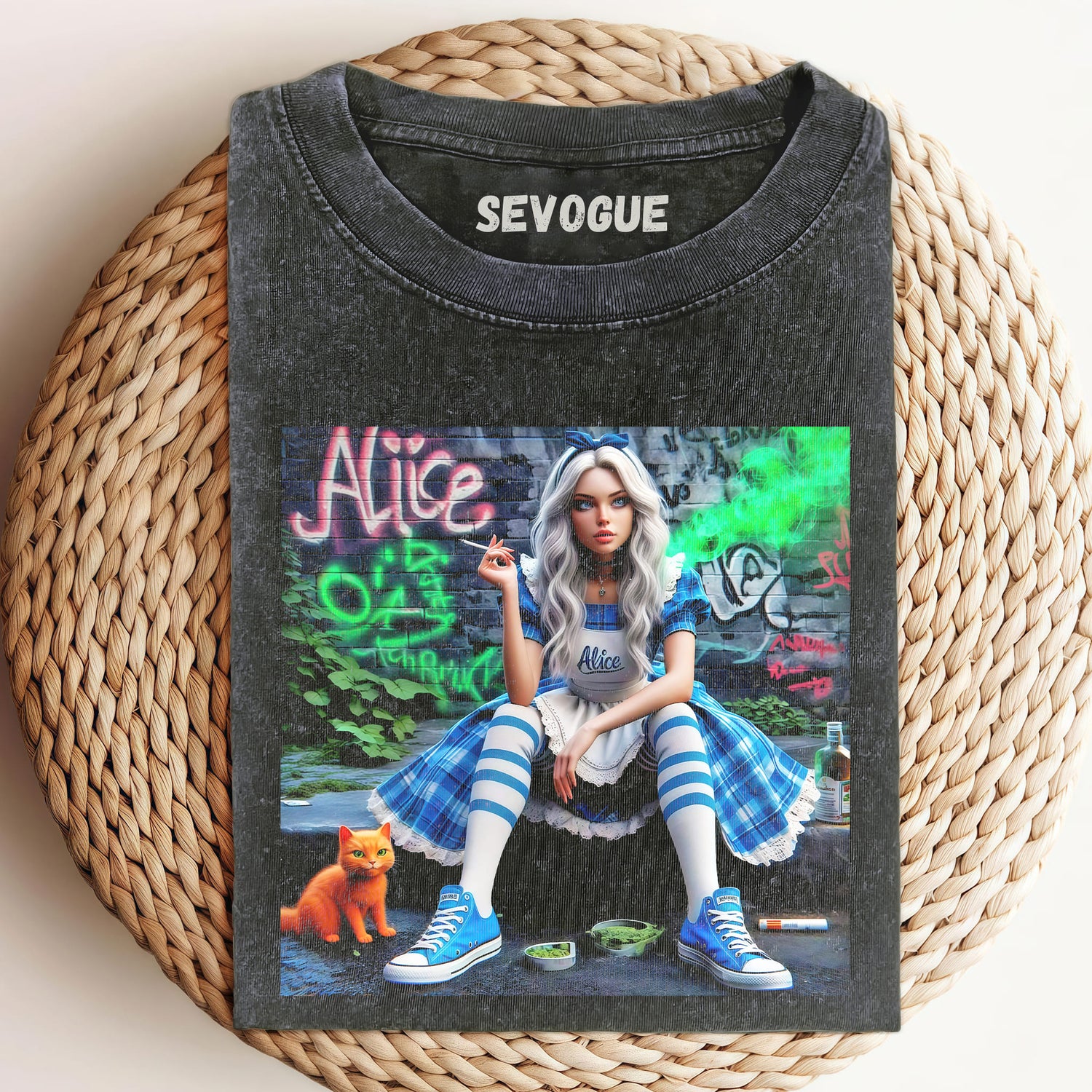 Alice V7 Unisex Tee, Sweatshirt & Hoodie