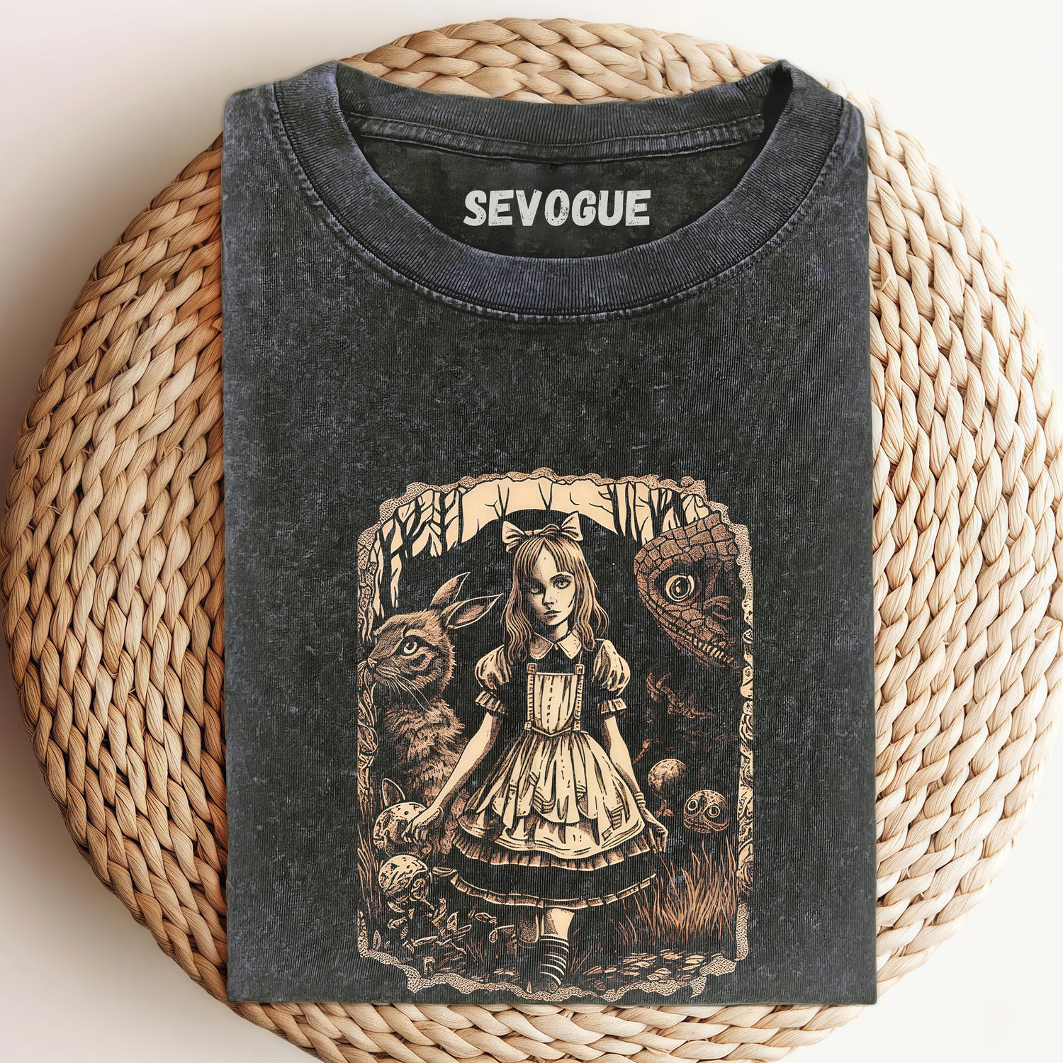Alice V8 Unisex Tee, Sweatshirt & Hoodi