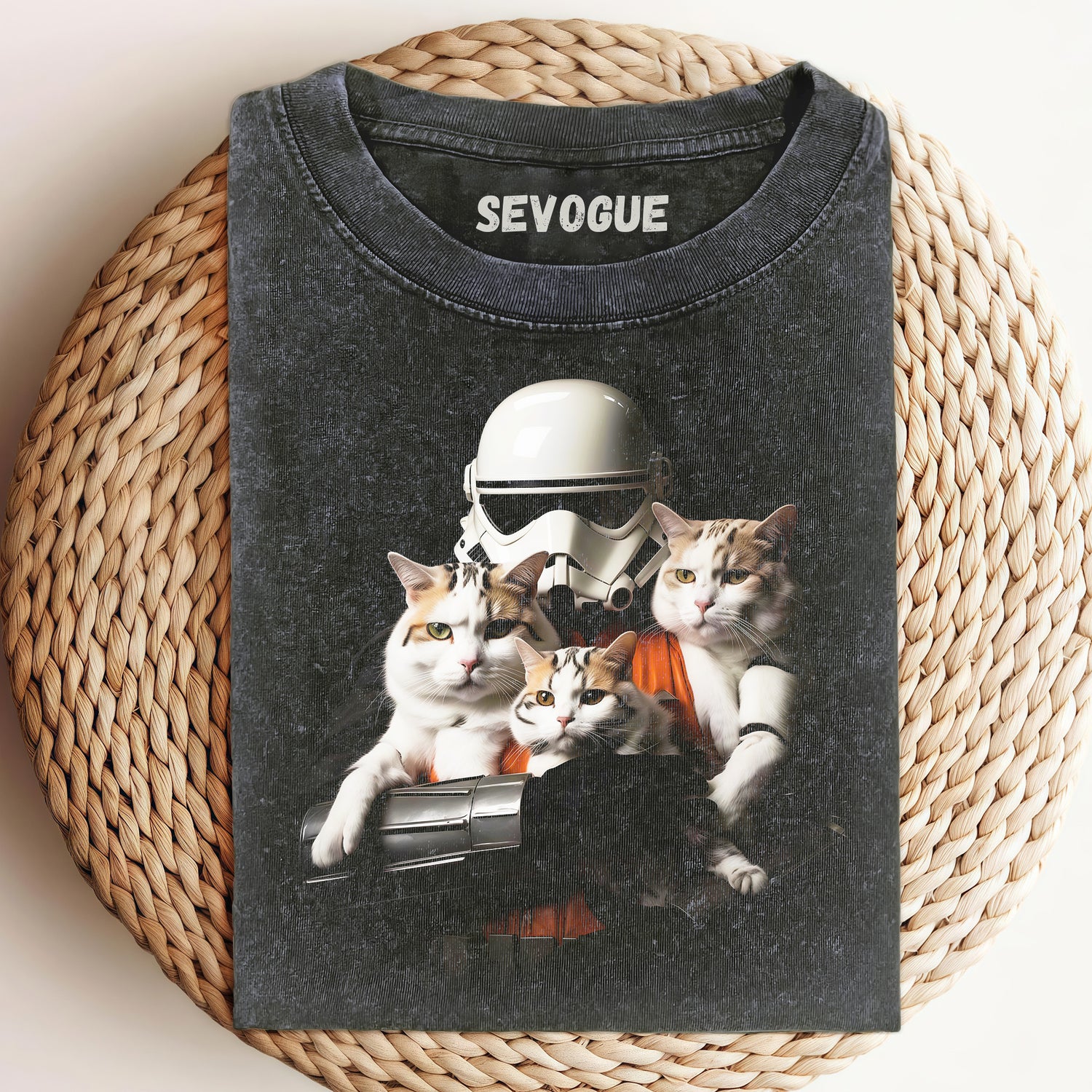 Anakin Skywalker Holding A Cat V1 Unisex Tee, Sweatshirt & Hoodie