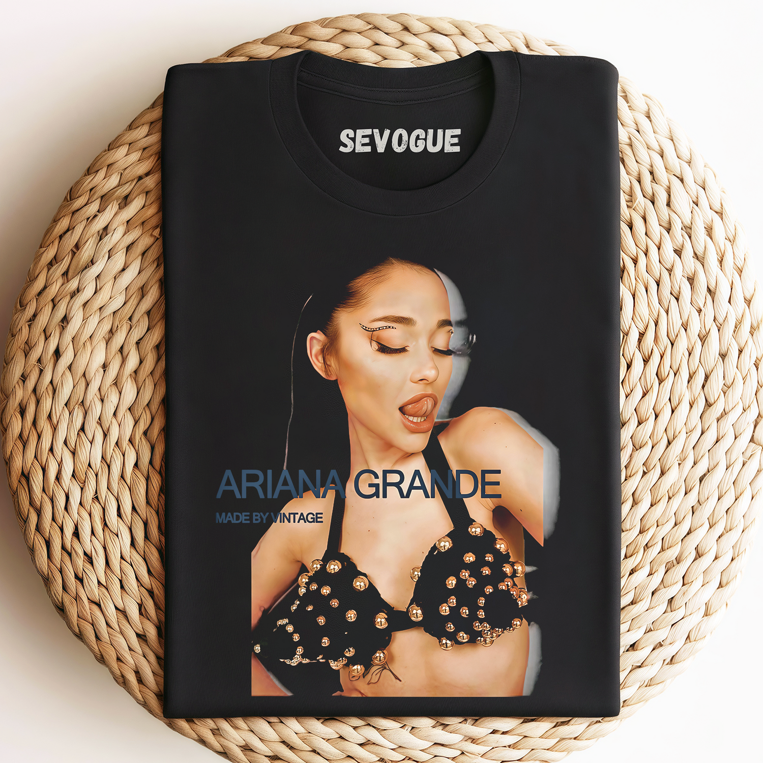 Ariana Grande Unisex Tee, Sweatshirt & Hoodie