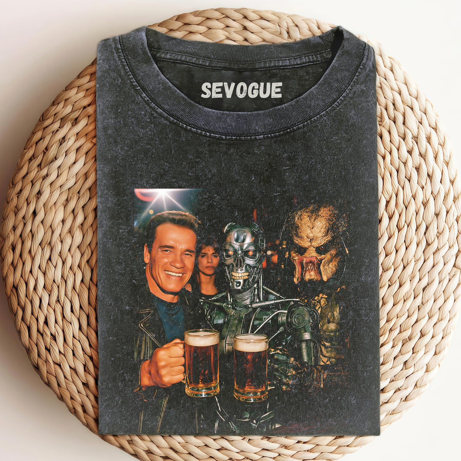 Arnold Schwarzenegger V1 Unisex Tee, Sweatshirt & Hoodi