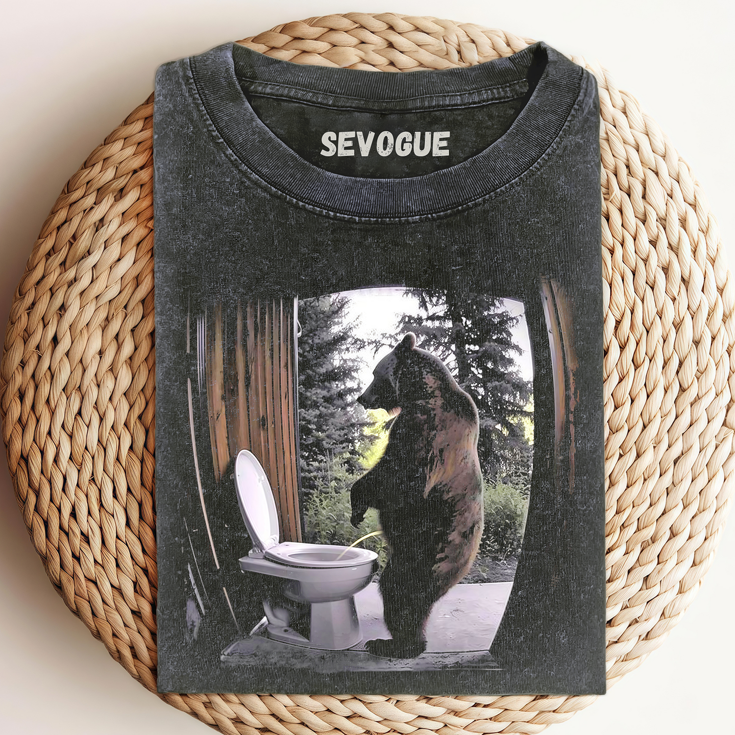 Bear's Bathroom Break- Hilarious Wildlife Moment Unisex Tee, Sweatshirt & Hoodie