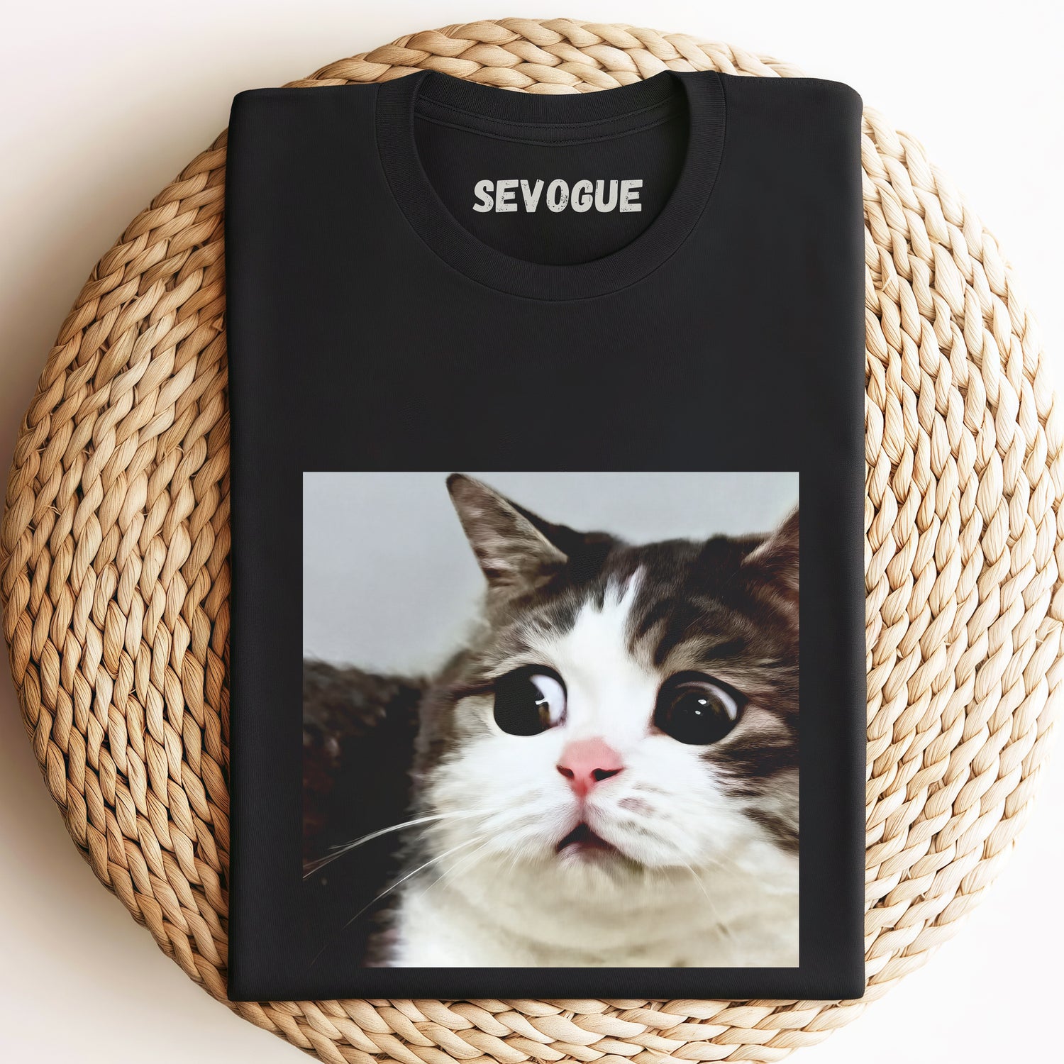 Big Eyed Cat Unisex Tee, Sweatshirt & Hoodi