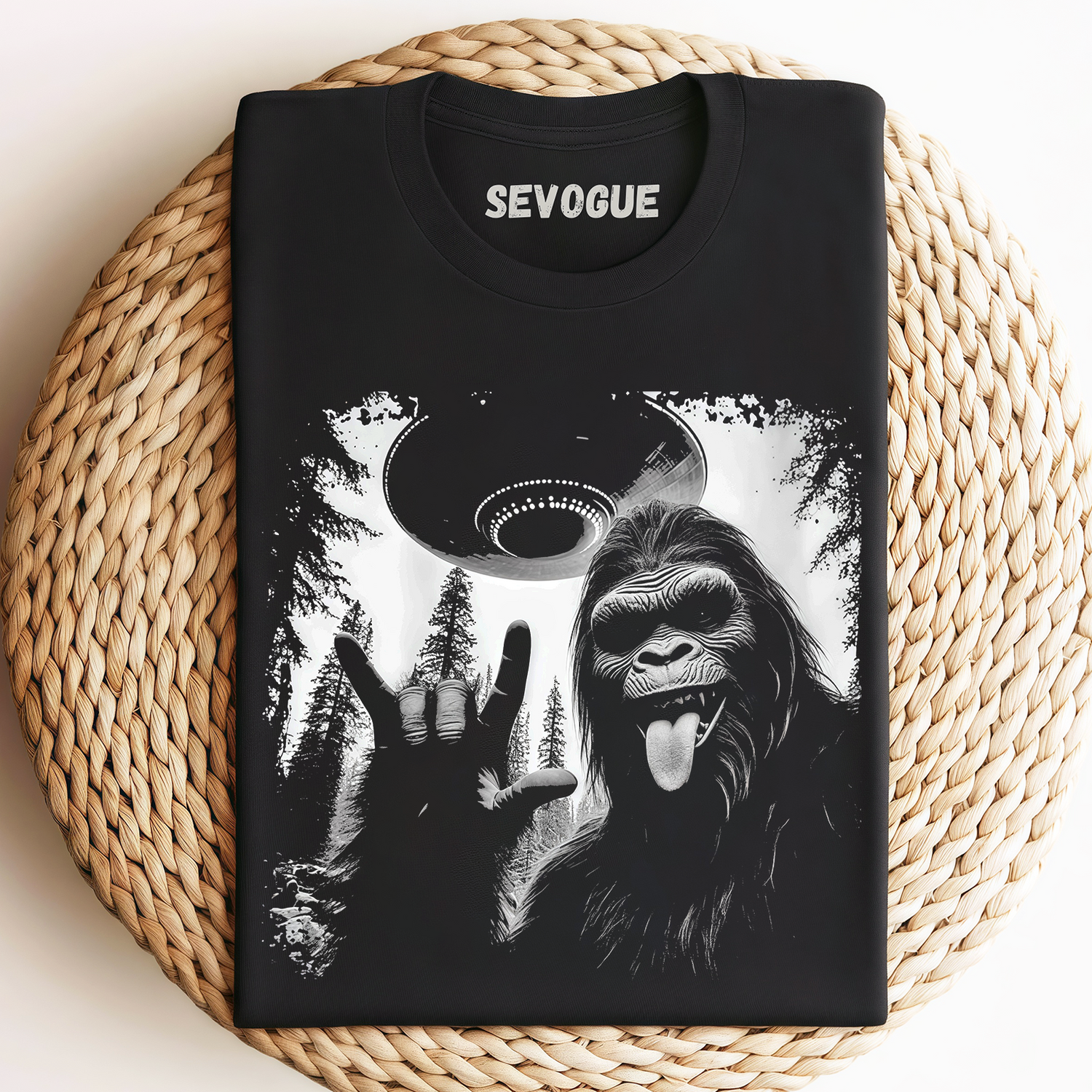 Bigfoot And Ufo Unisex Tee, Sweatshirt & Hoodie