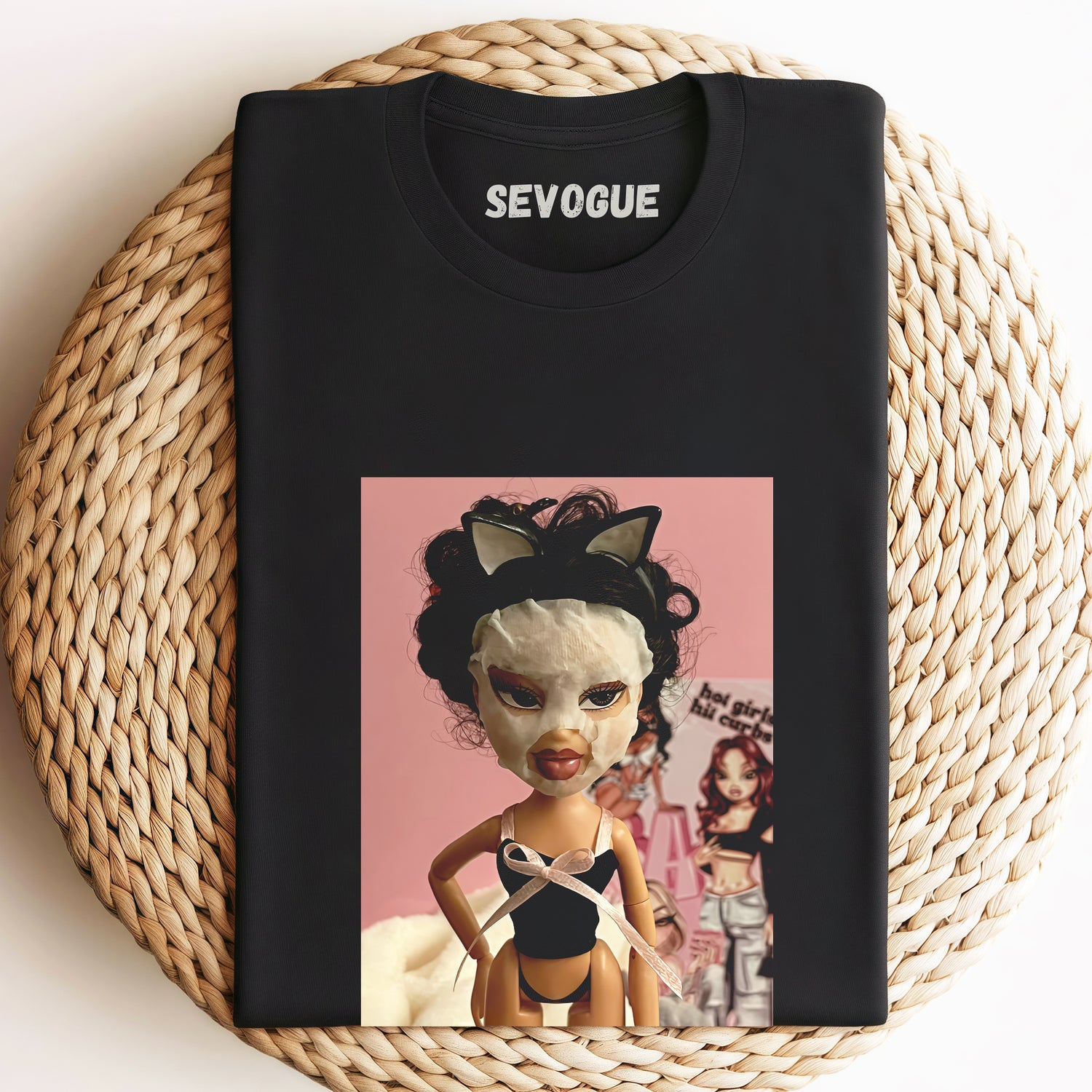 Bratz V2 Unisex Tee, Sweatshirt & Hoodi