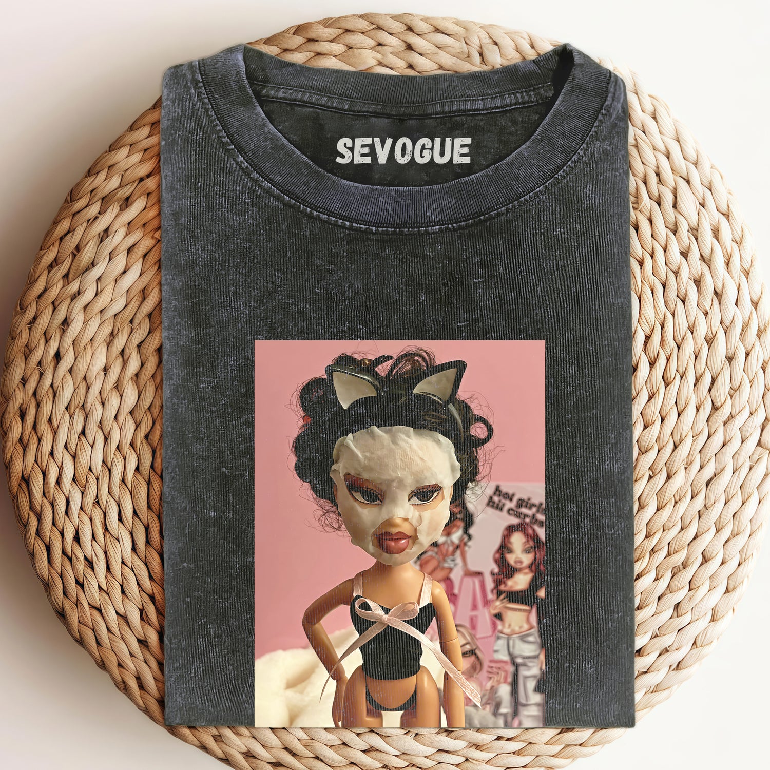 Bratz V2 Unisex Tee, Sweatshirt & Hoodi