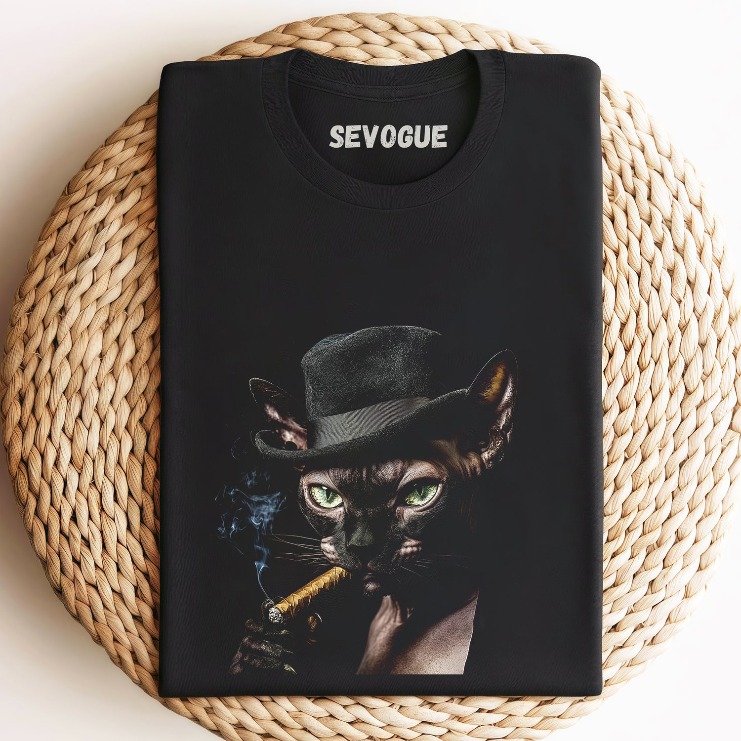 Cat Retro V4 Unisex Tee, Sweatshirt & Hoodi