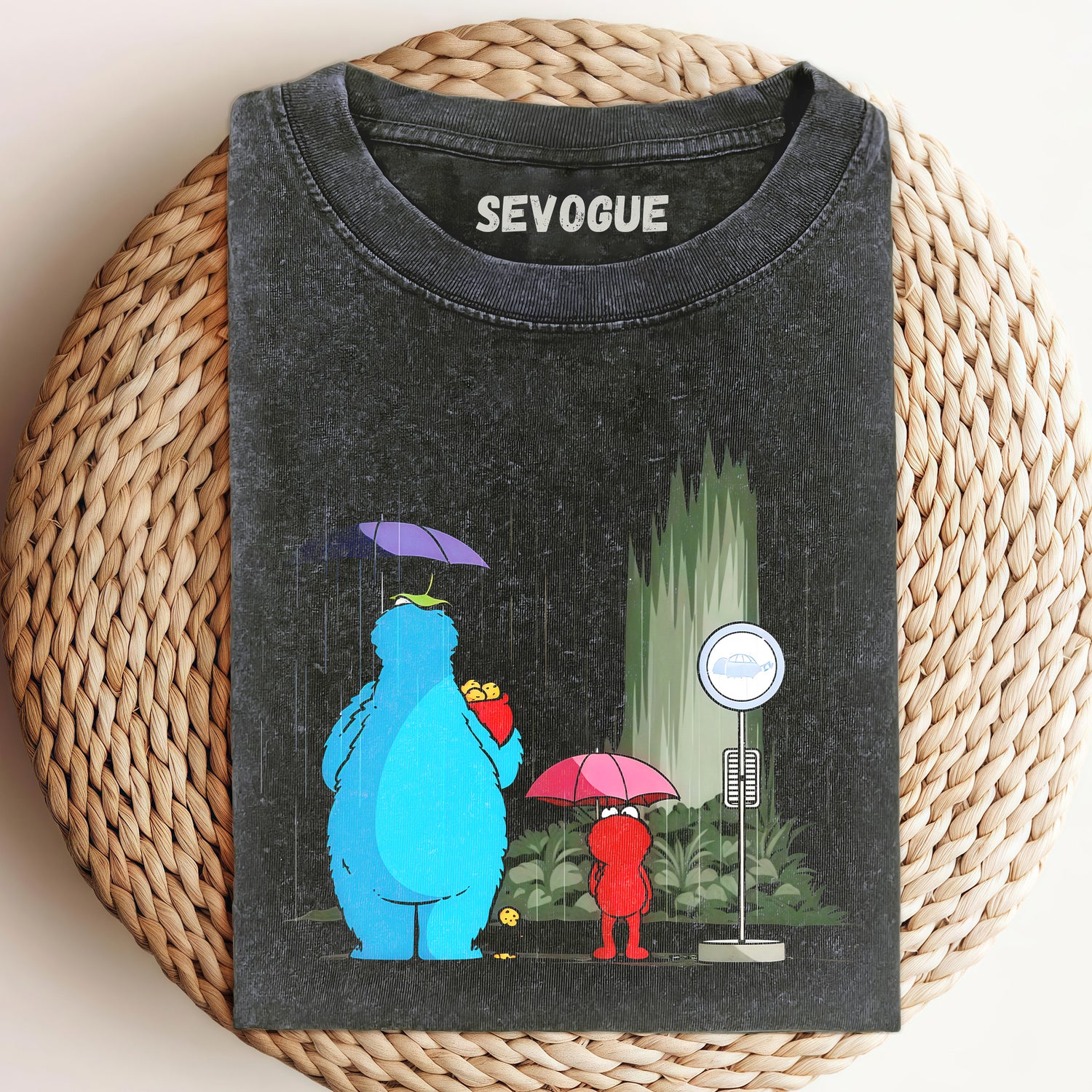 Cookie Monster And Elmo Holding Umbrellas In The Rain Unisex Tee, Sweatshirt & Hoodi