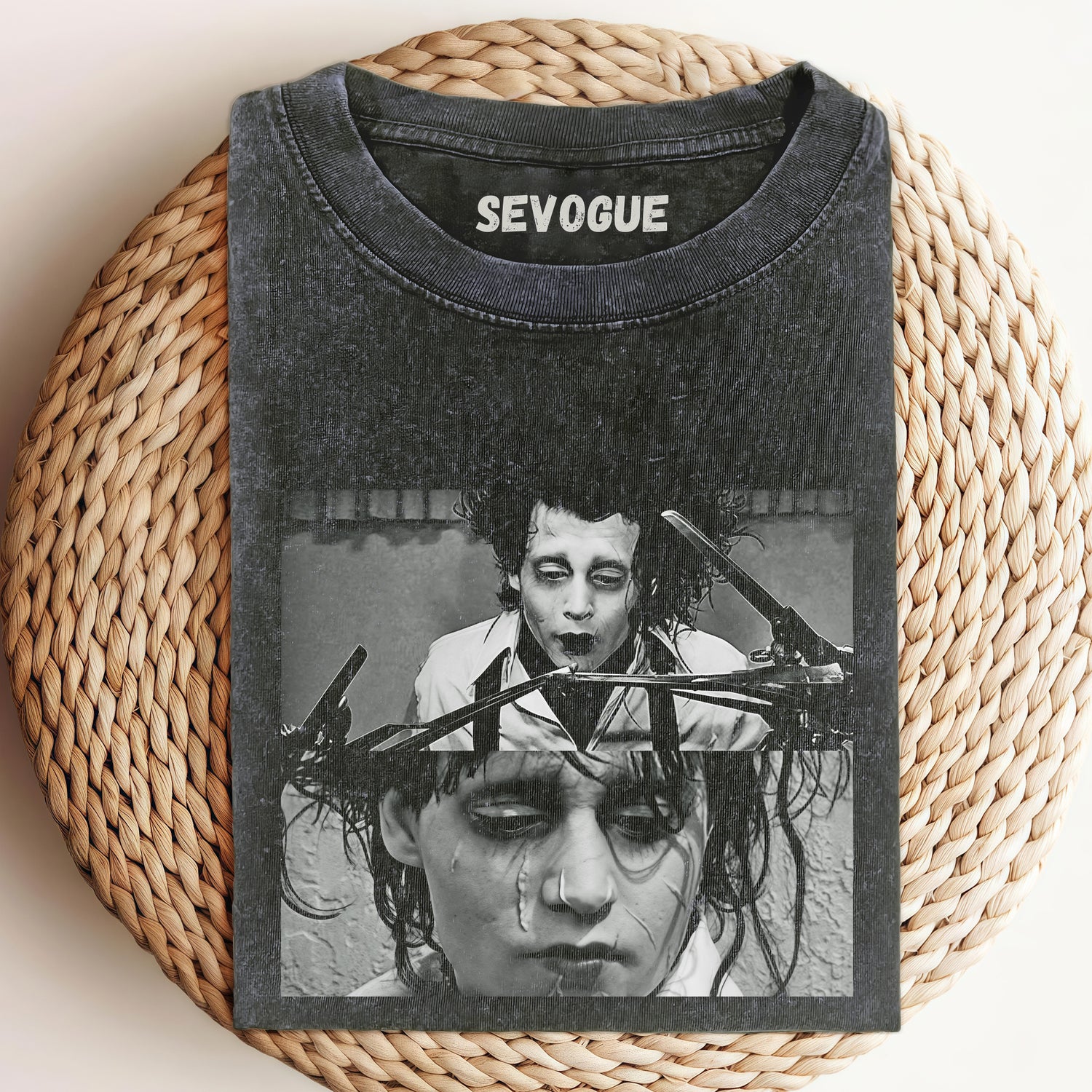 Edward Scissorhands V1 Unisex Tee, Sweatshirt & Hoodi
