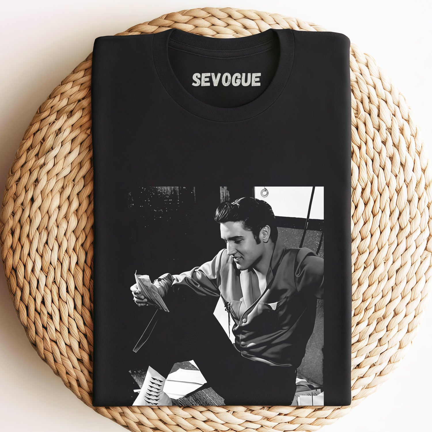 Elvis Presley Unisex Tee, Sweatshirt & Hoodi