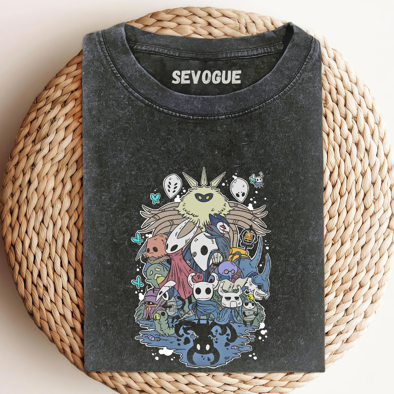 Hollow Knight Silksong Unisex Washed V1 Unisex Tee, Sweatshirt & Hoodi
