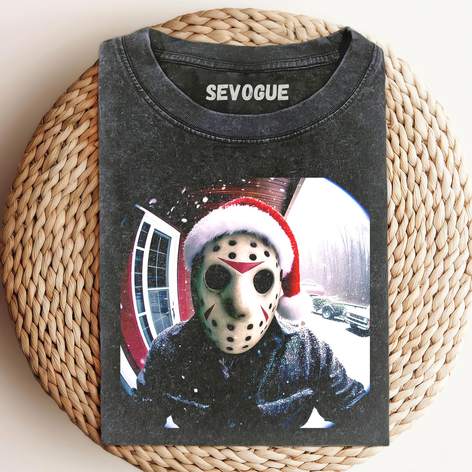 Ason Voorhees, Wearing A Santa Hat, Is Knocking On The Door V1 Unisex Tee, Sweatshirt & Hoodi
