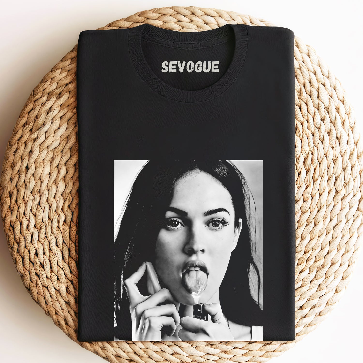 Jennifer's Body Unisex Tee, Sweatshirt & Hoodi