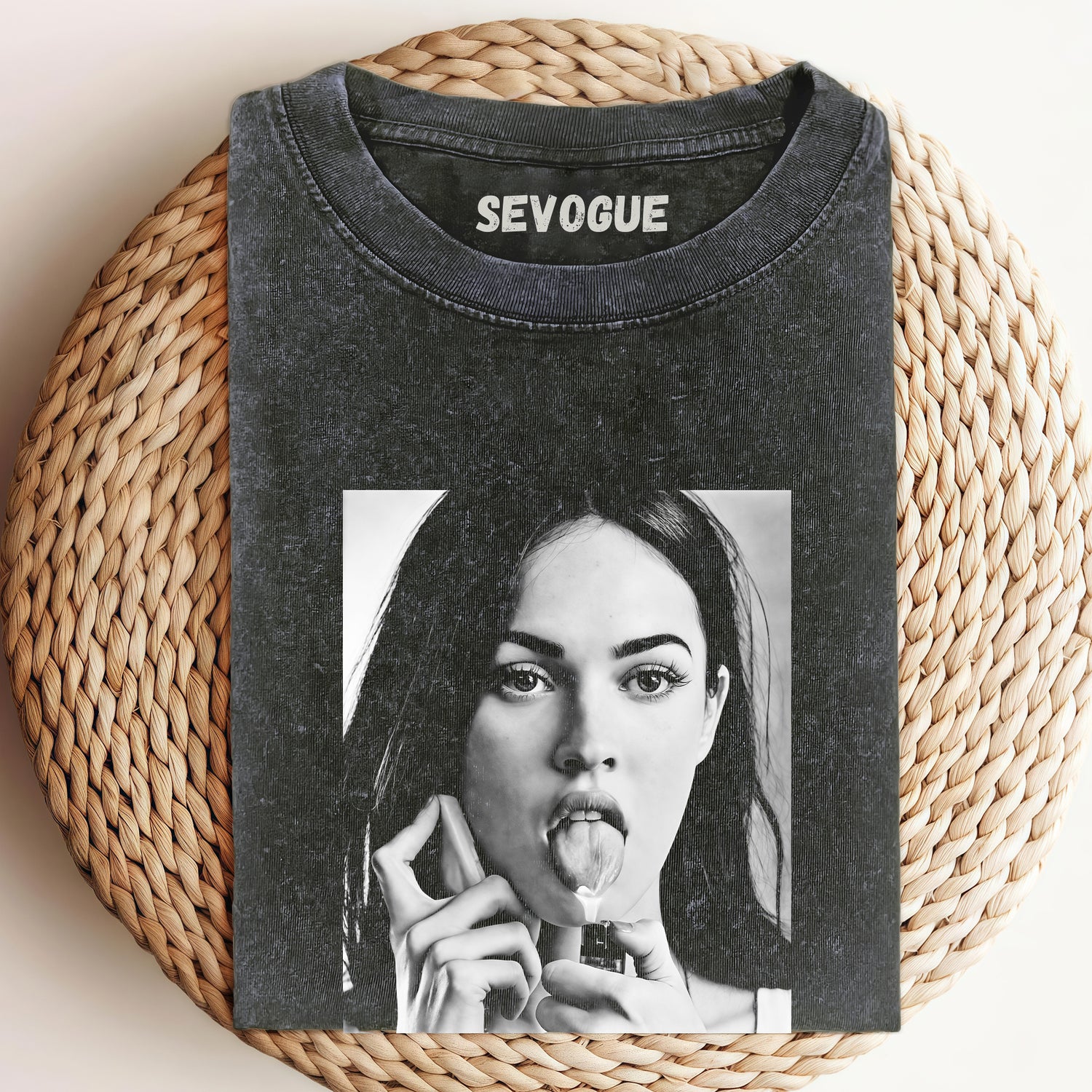Jennifer's Body Unisex Tee, Sweatshirt & Hoodi