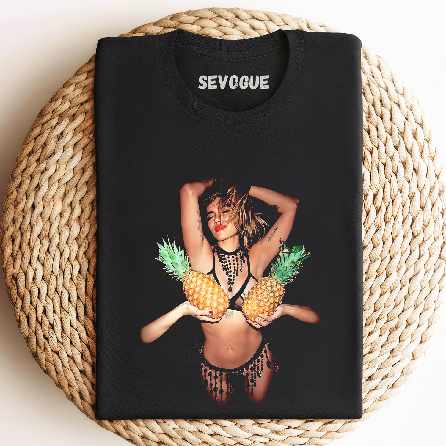 Karol G V1 Unisex Tee, Sweatshirt & Hoodi