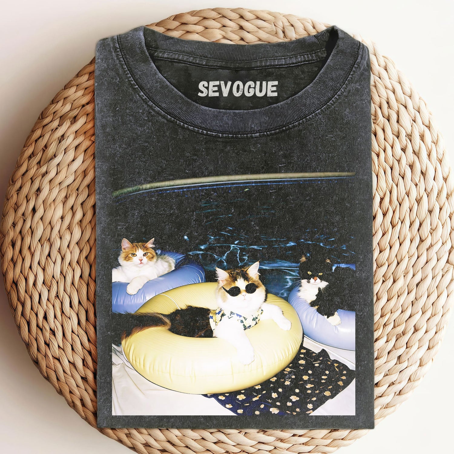 Kitten Swimming Unisex Tee, Sweatshirt & Hoodie