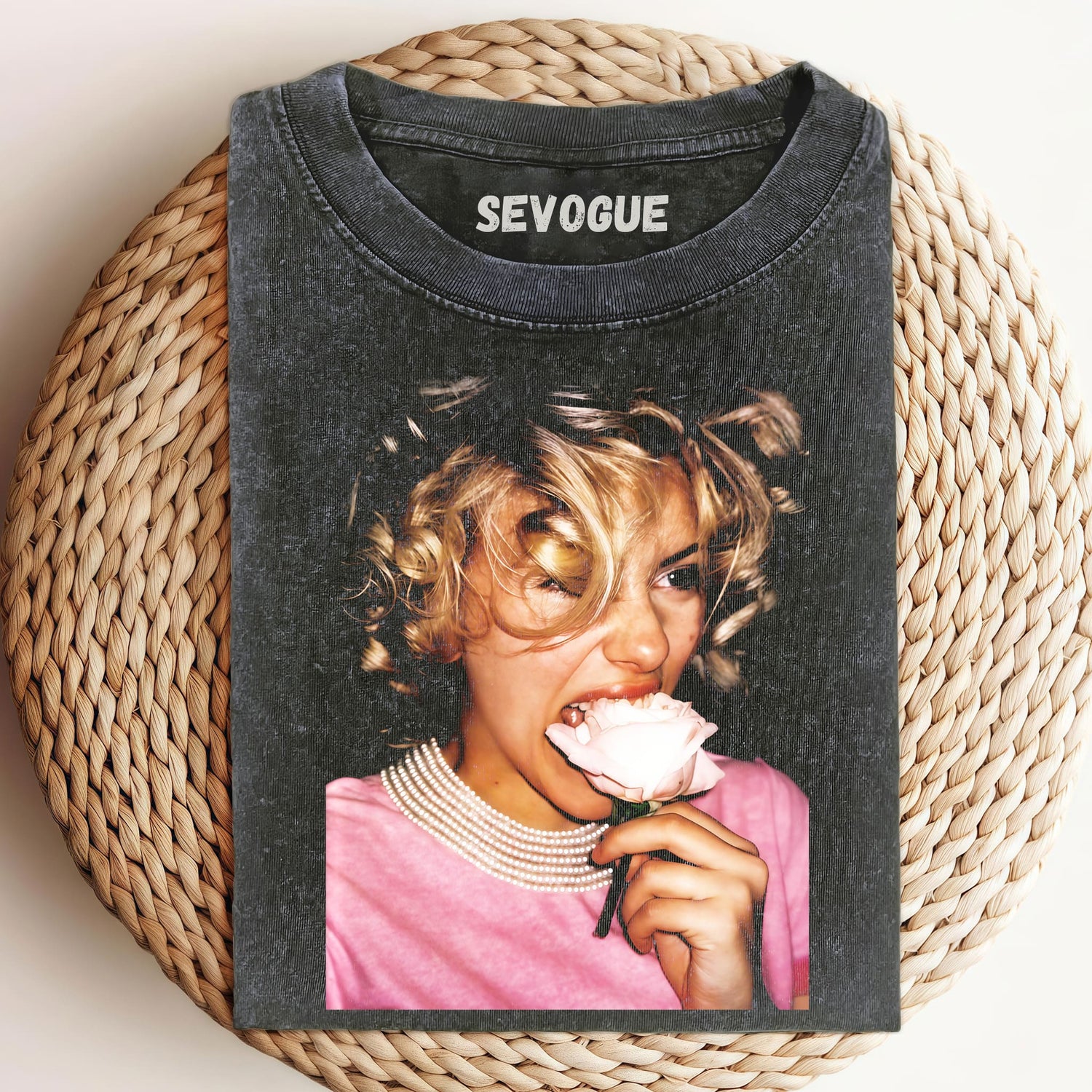 Marilyn Monroe Biting Flowers Unisex Tee, Sweatshirt & Hoodie