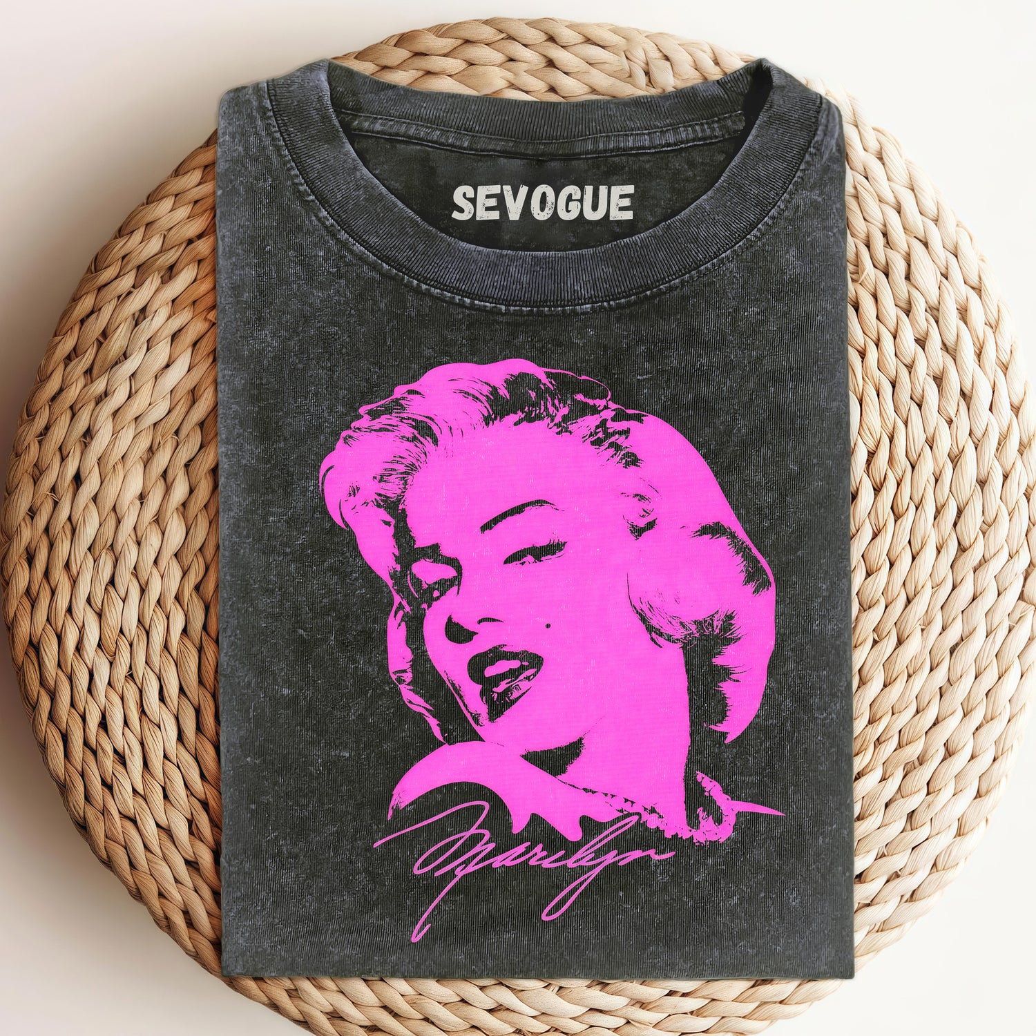 Marilyn Monroe In Pink Unisex Tee, Sweatshirt & Hoodie