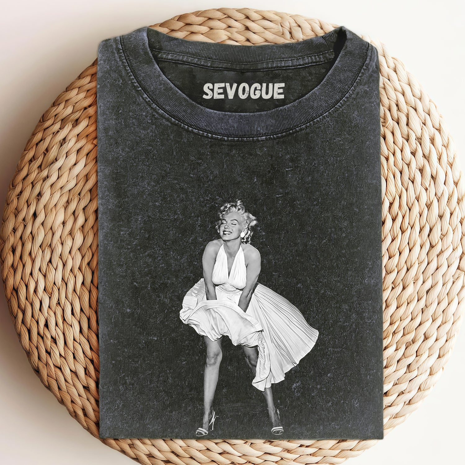 Marilyn Monroe V1 Unisex Tee, Sweatshirt & Hoodi