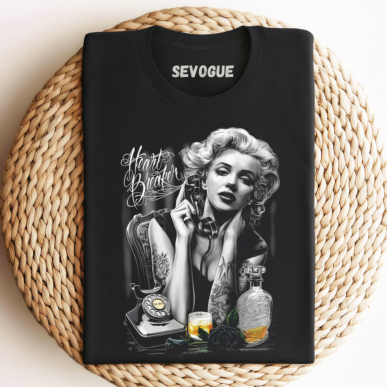 Marilyn Monroe Unisex Tee, Sweatshirt & Hoodie