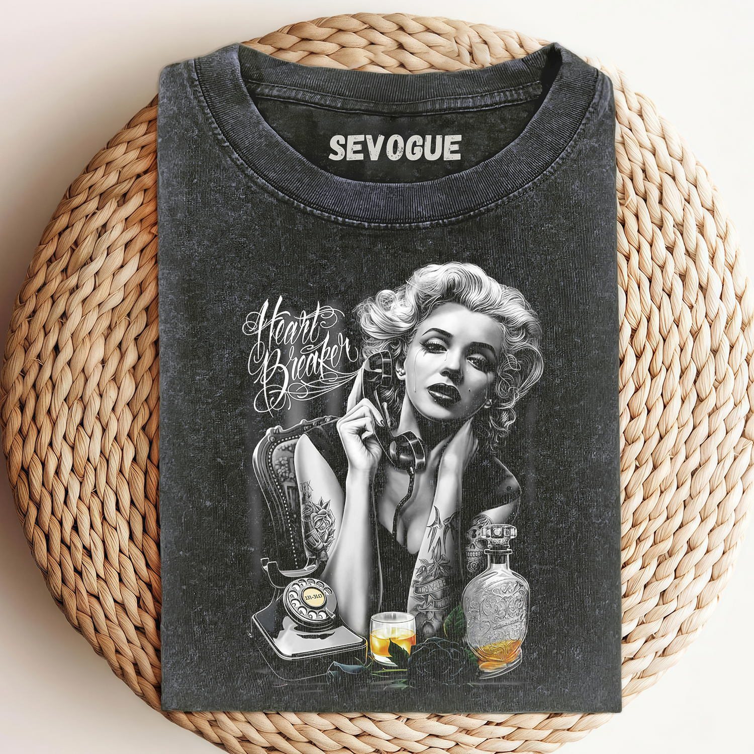 Marilyn Monroe Unisex Tee, Sweatshirt & Hoodie