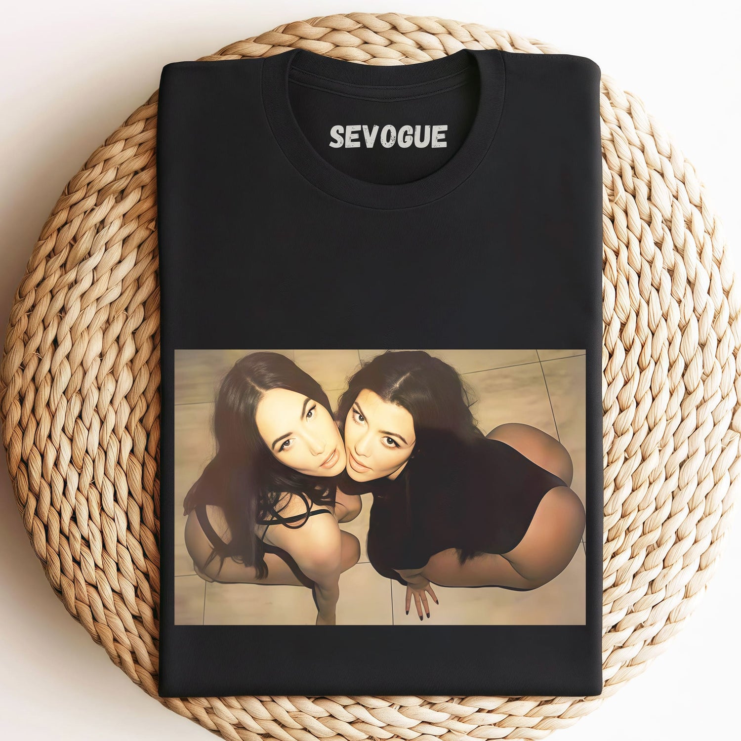 Megan Fox And Kourtney Kardashian Unisex Tee, Sweatshirt & Hoodie
