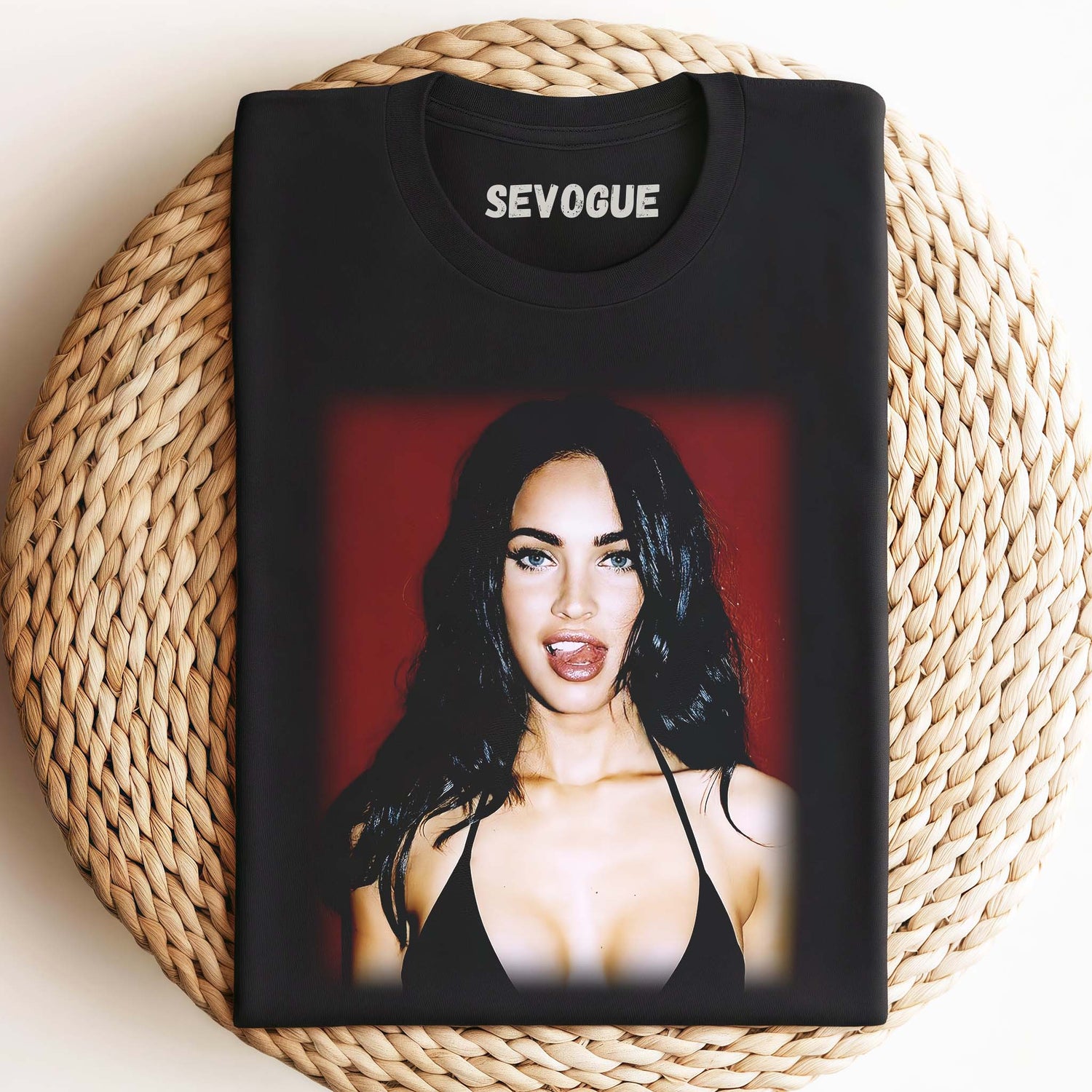 Megan Fox Unisex Tee, Sweatshirt & Hoodie