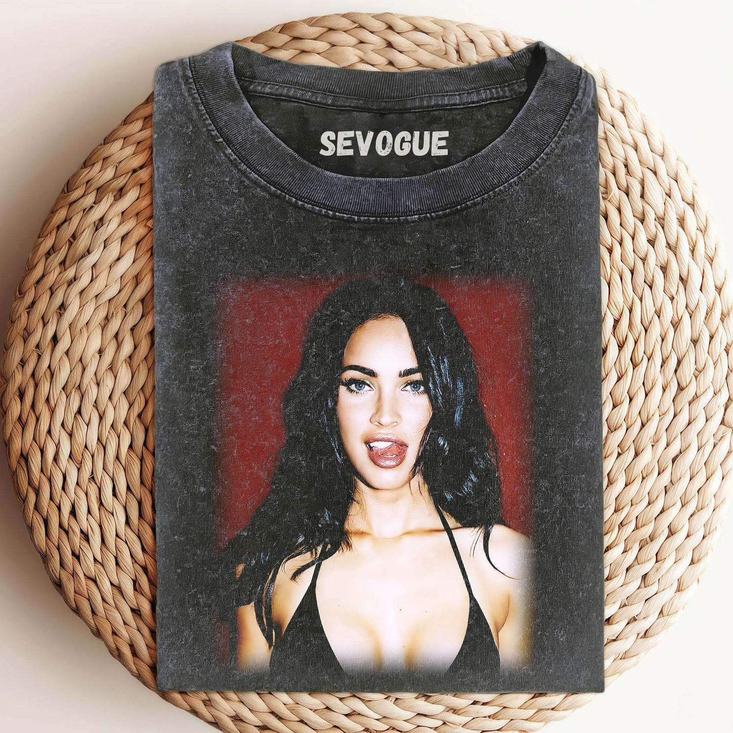 Megan Fox Unisex Tee, Sweatshirt & Hoodie