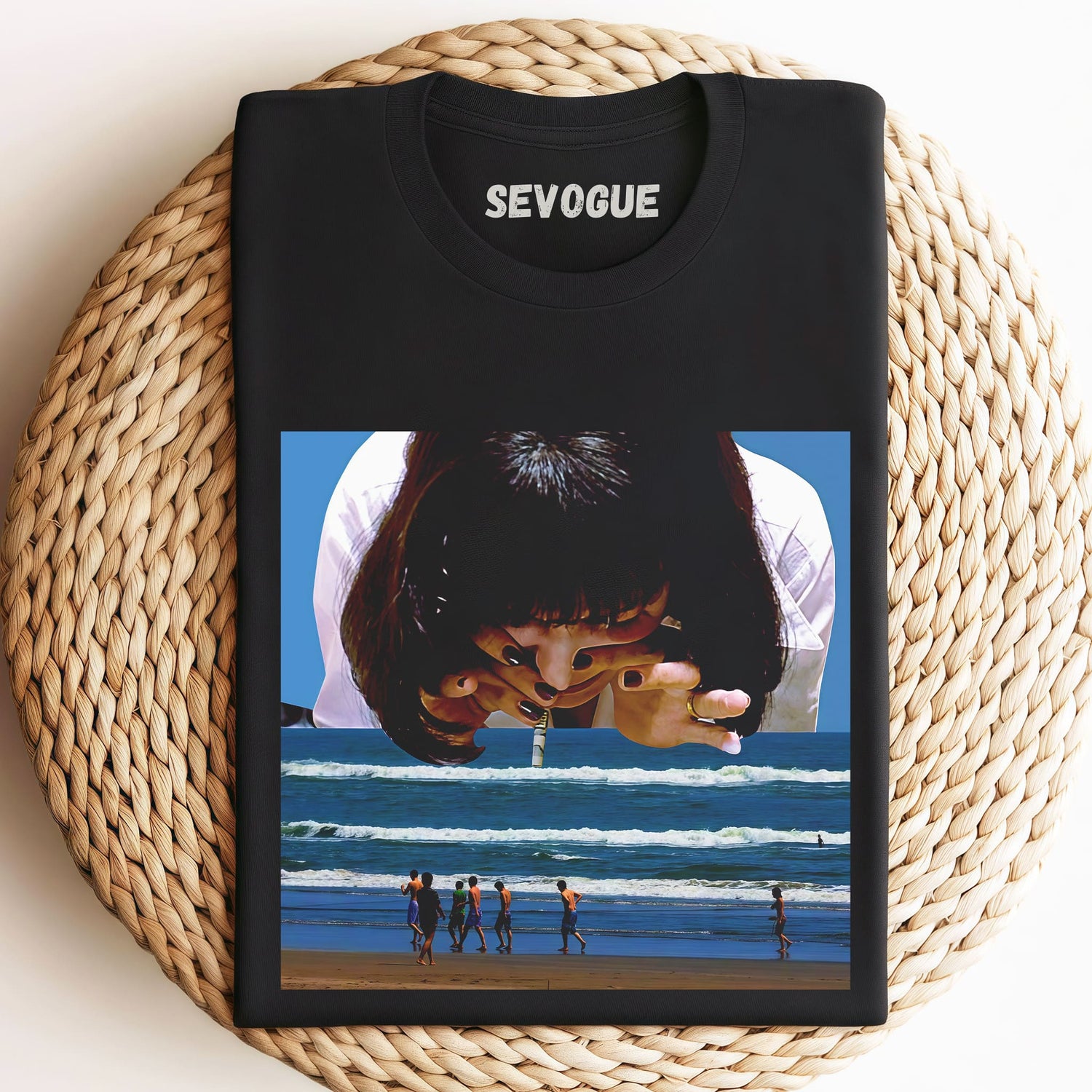 Mia Wallace Sucks The Sea Unisex Tee, Sweatshirt & Hoodie