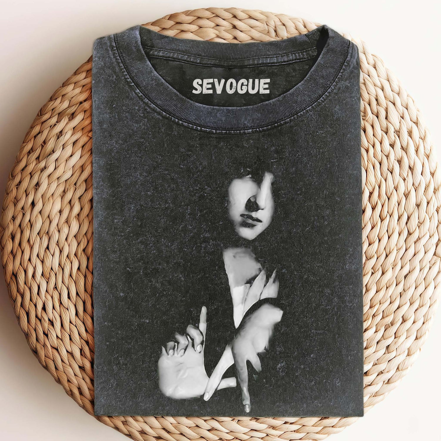 Mona Lisa V2 Unisex Tee, Sweatshirt & Hoodie