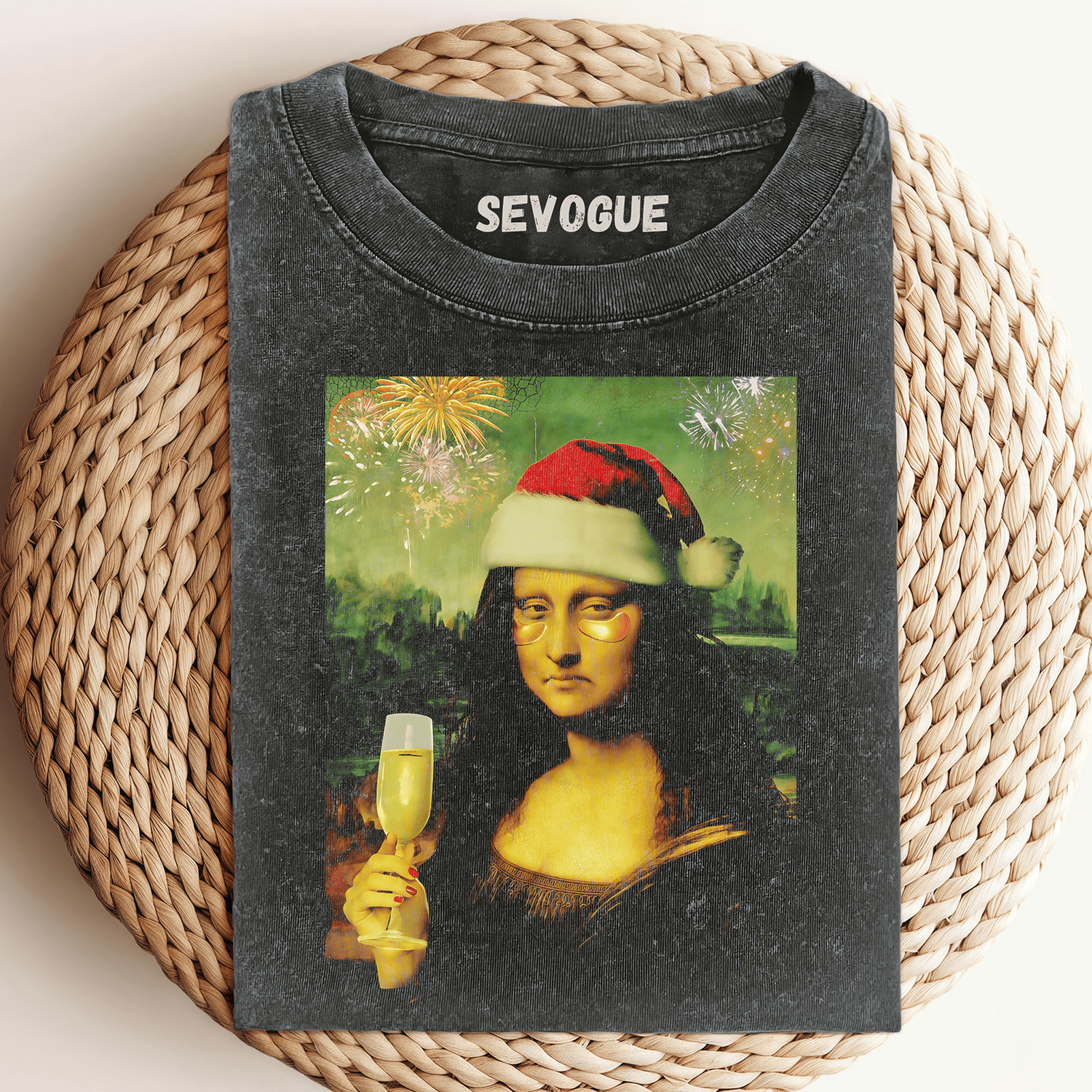 Mona Lisa Unisex Tee, Sweatshirt & Hoodie