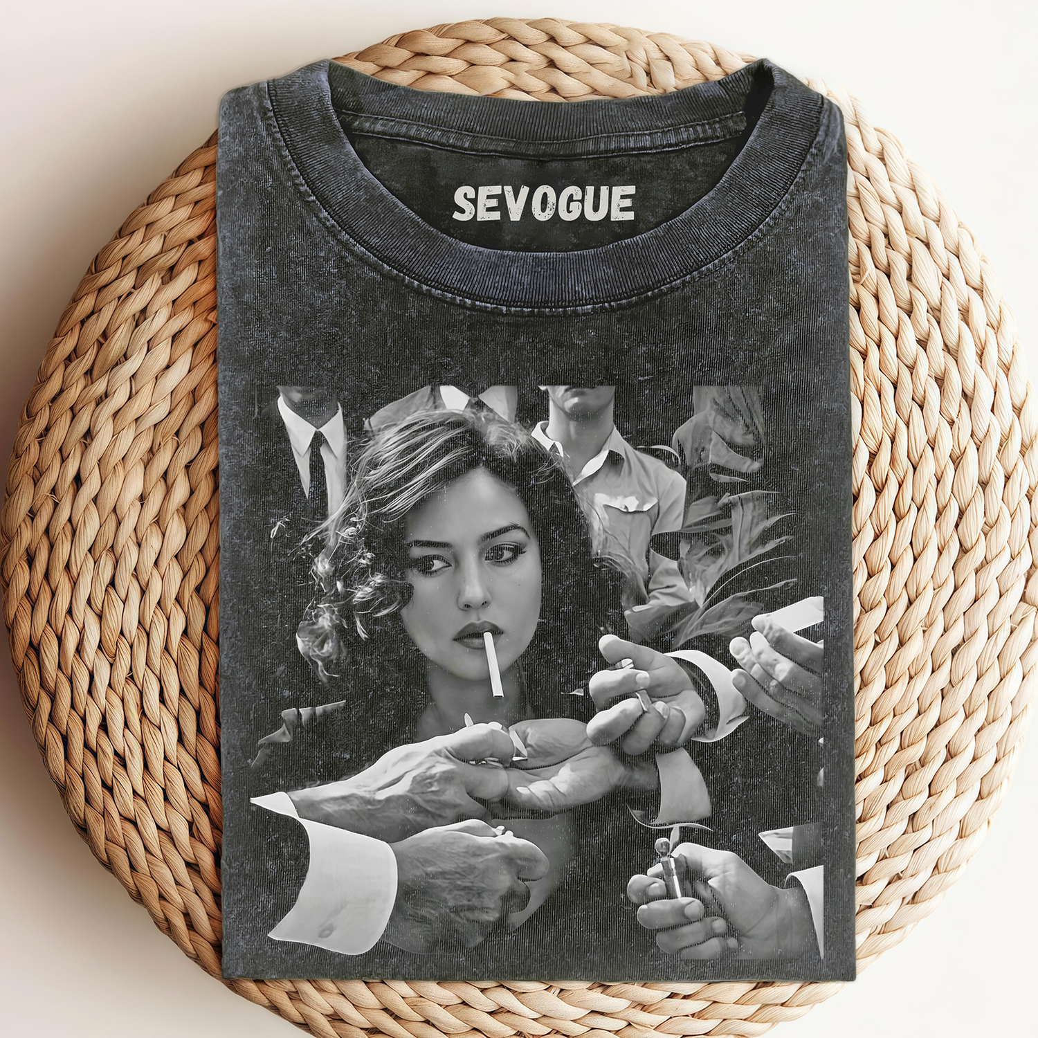Monica Bellucci - Malena Unisex Tee, Sweatshirt & Hoodie