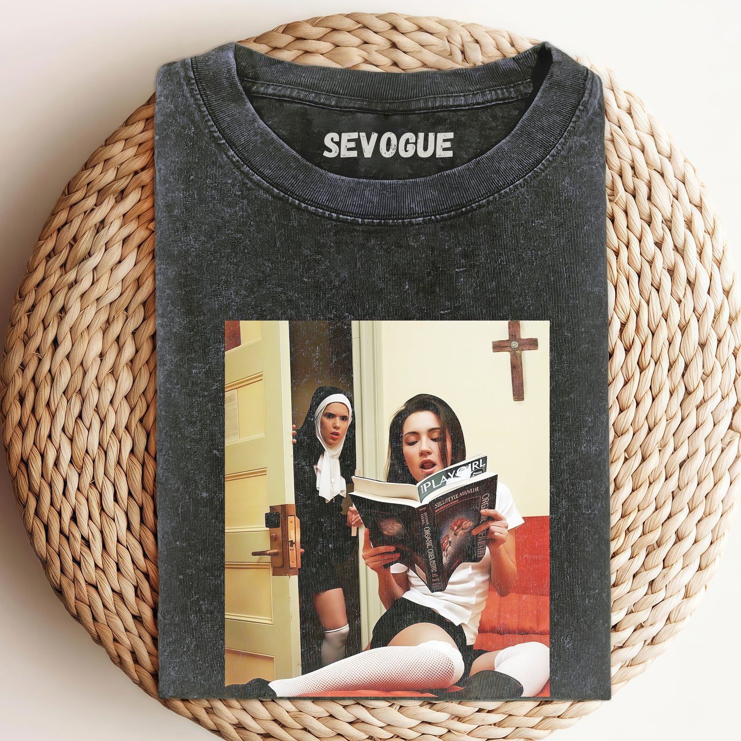 Nun V4 Unisex Tee, Sweatshirt & Hoodi