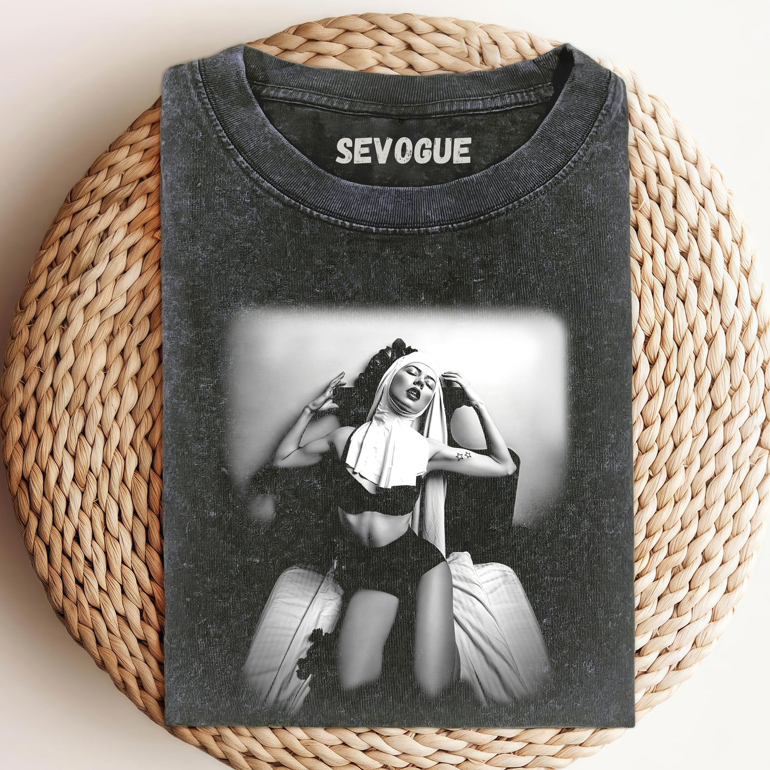 Nun praying Unisex Tee, Sweatshirt & Hoodi