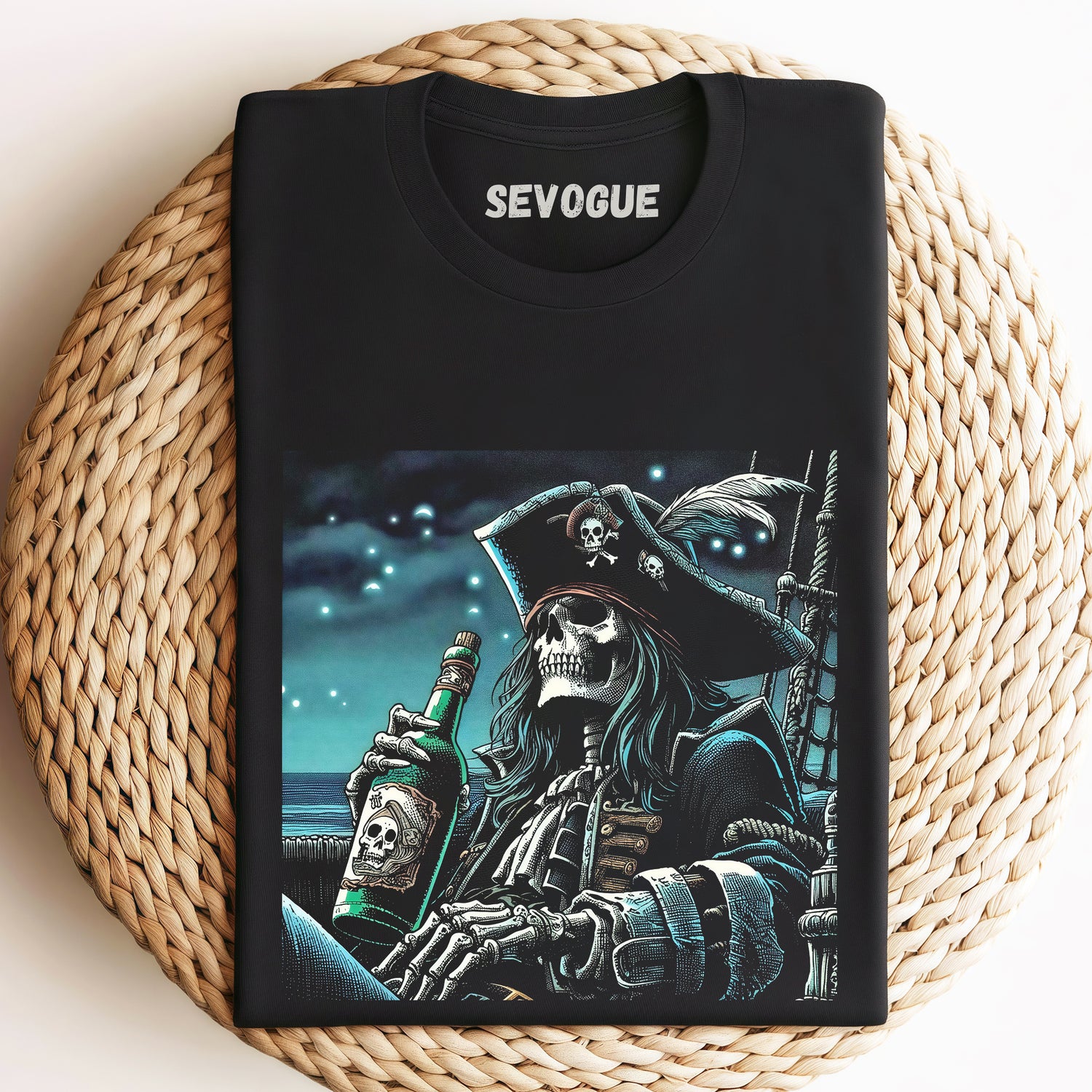 Pirates Of The Caribbean  V1 Unisex Tee, Sweatshirt & Hoodi