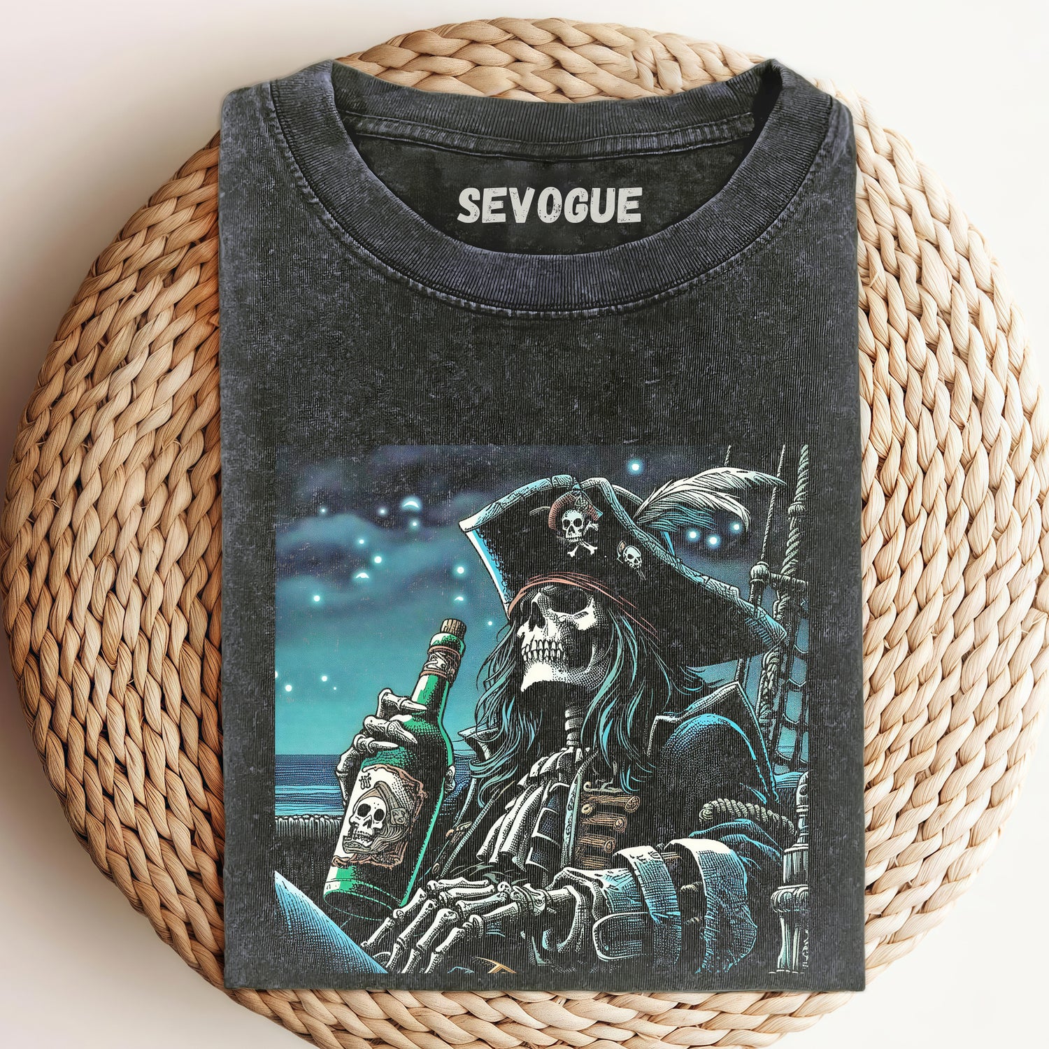 Pirates Of The Caribbean  V1 Unisex Tee, Sweatshirt & Hoodi