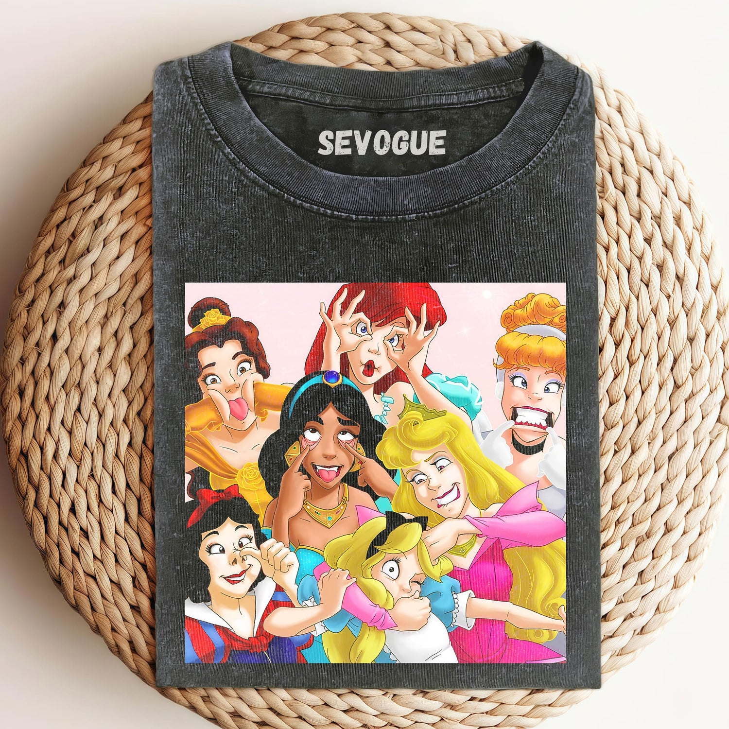 Princesses Making Faces Unisex Tee, Sweatshirt & Hoodie