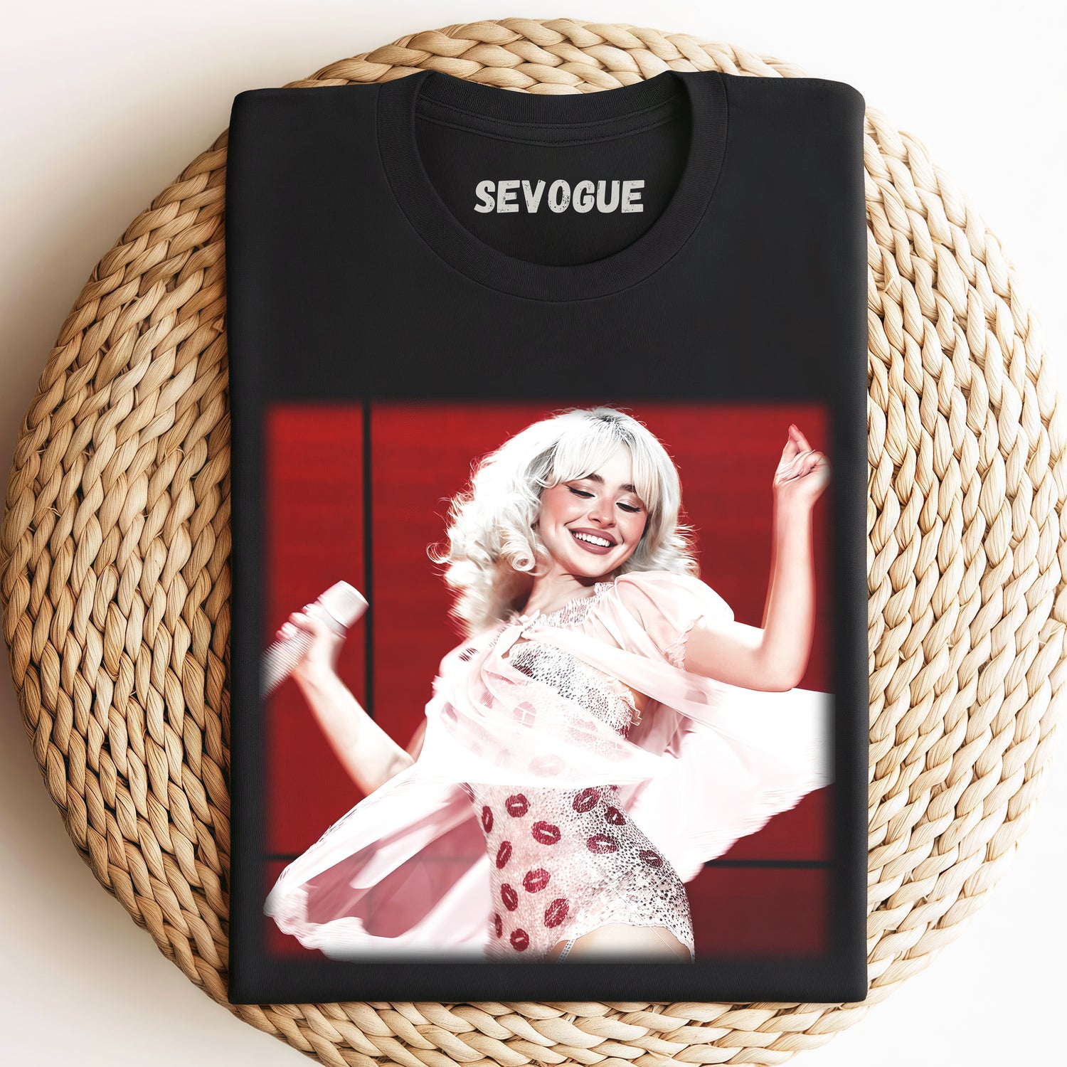 Sabrina Carpenter Dancing Unisex Tee, Sweatshirt & Hoodie