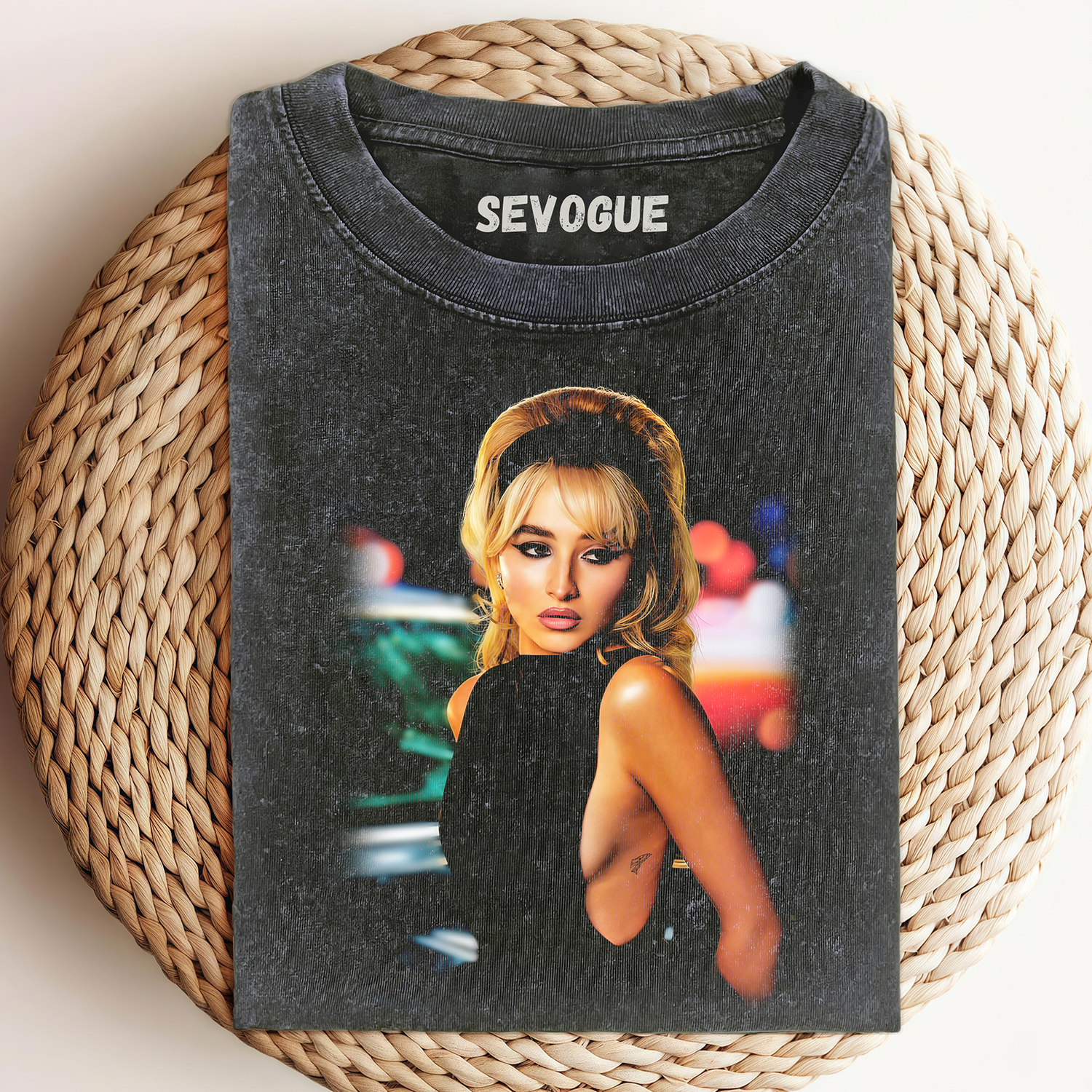 Sabrina Carpenter  Sevogur Unisex Tee, Sweatshirt & Hoodie