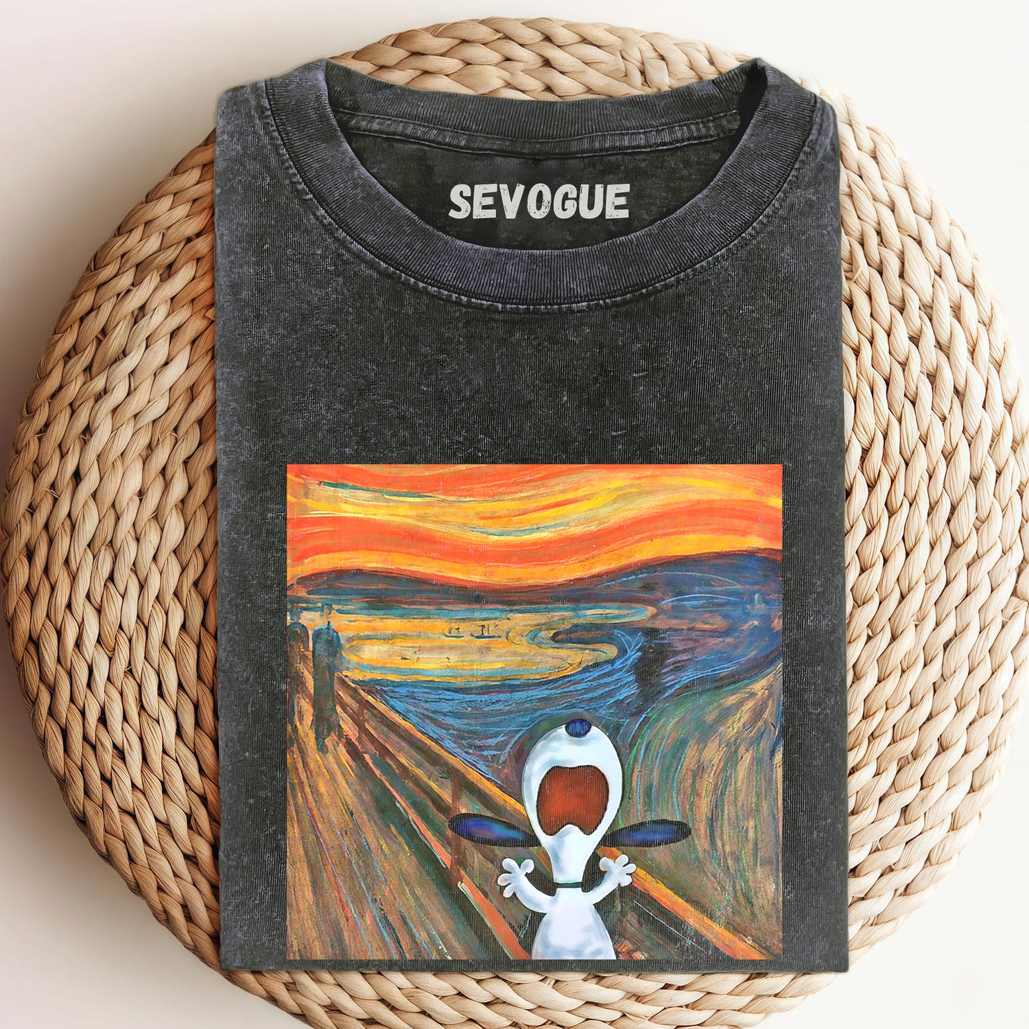 Snoopy V4 Unisex Tee, Sweatshirt & Hoodie