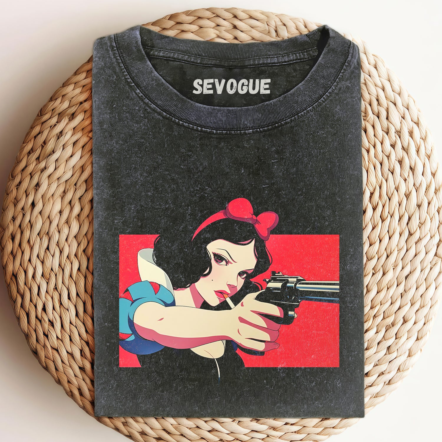 Snow White V2 Unisex Tee, Sweatshirt & Hoodi