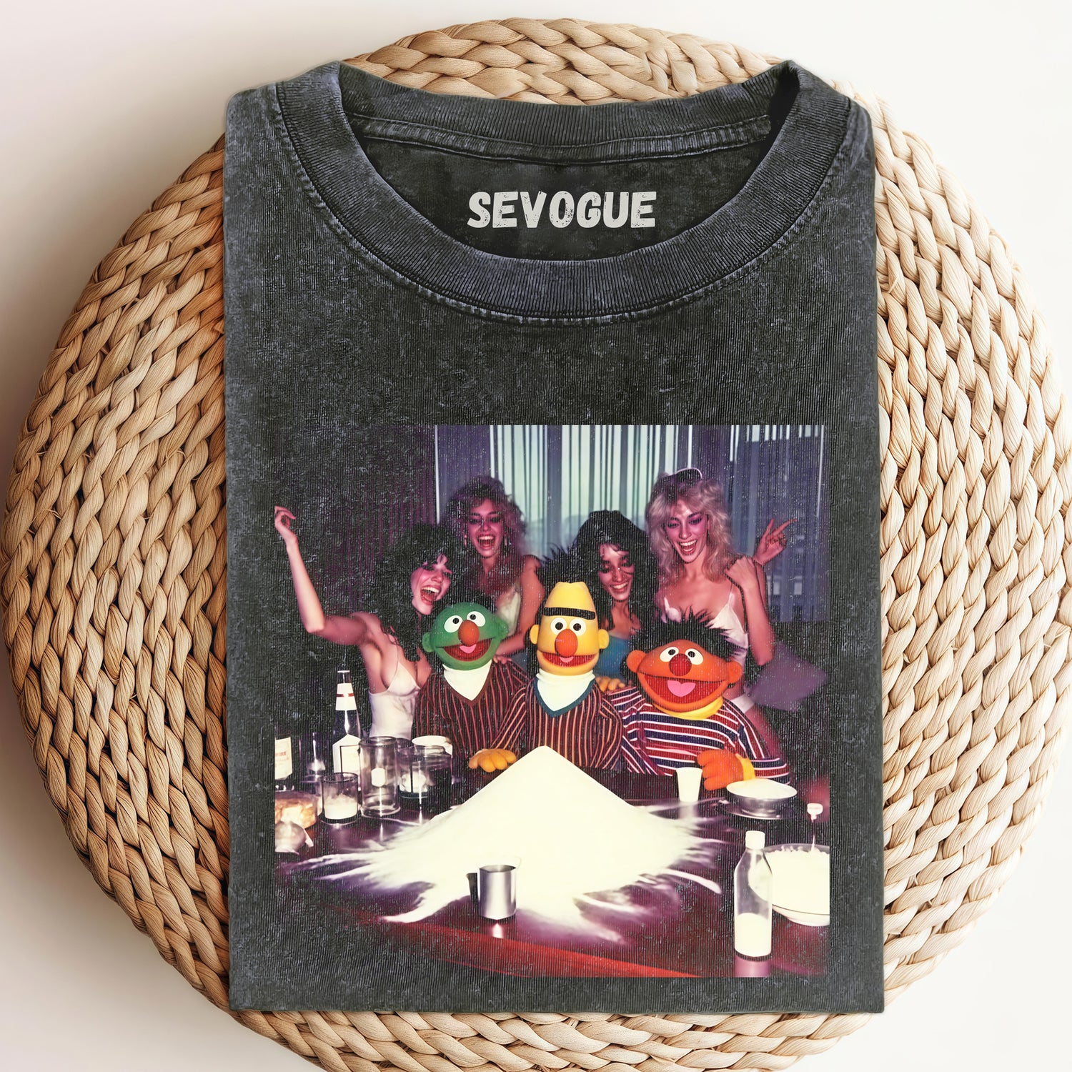 The Muppets And The Beauties Unisex Tee, Sweatshirt & Hoodi