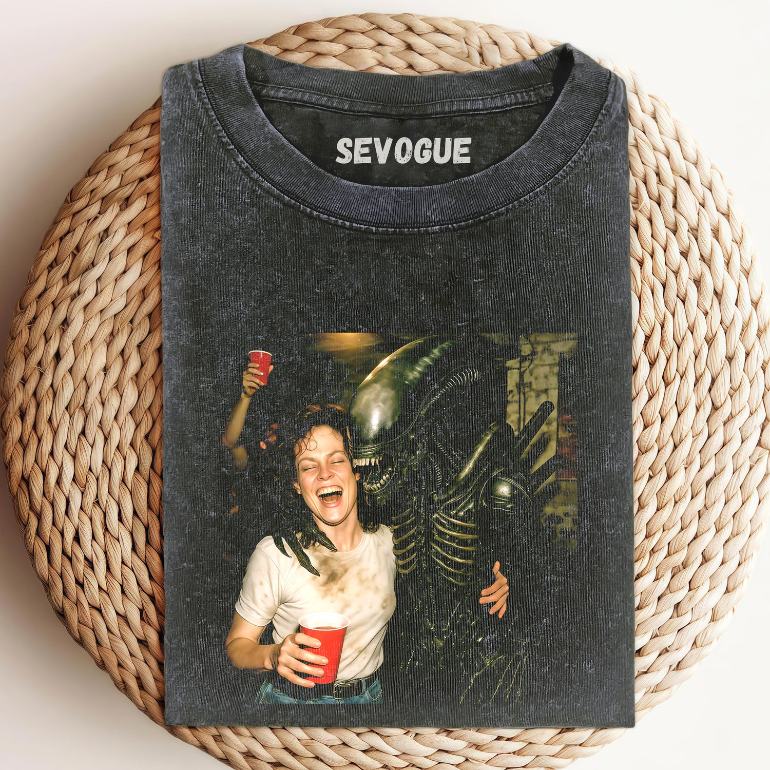 The Queen Of The Opposite Sex Unisex Tee, Sweatshirt & Hoodi