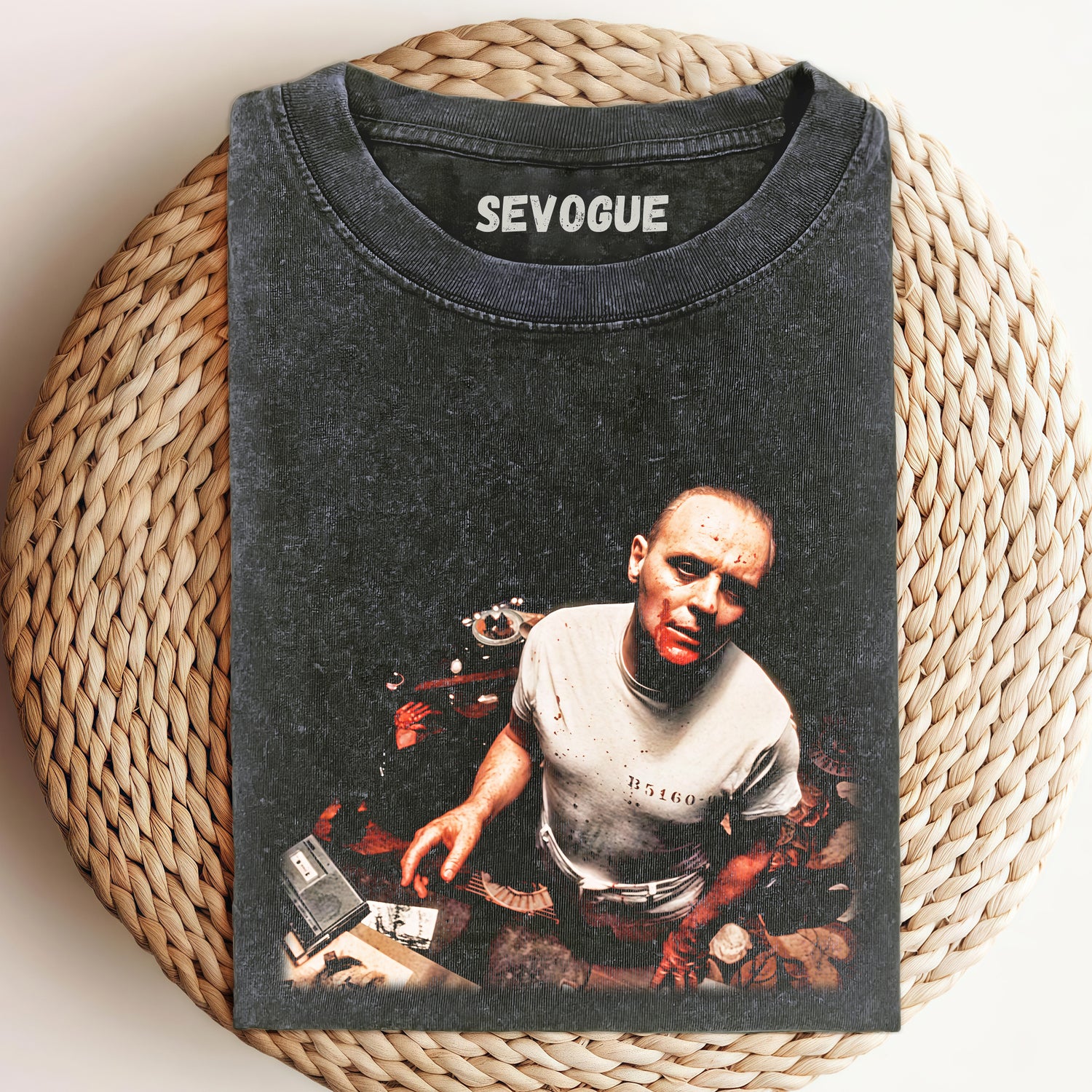 The Silence Of The Lambs V2 Unisex Tee, Sweatshirt & Hoodi