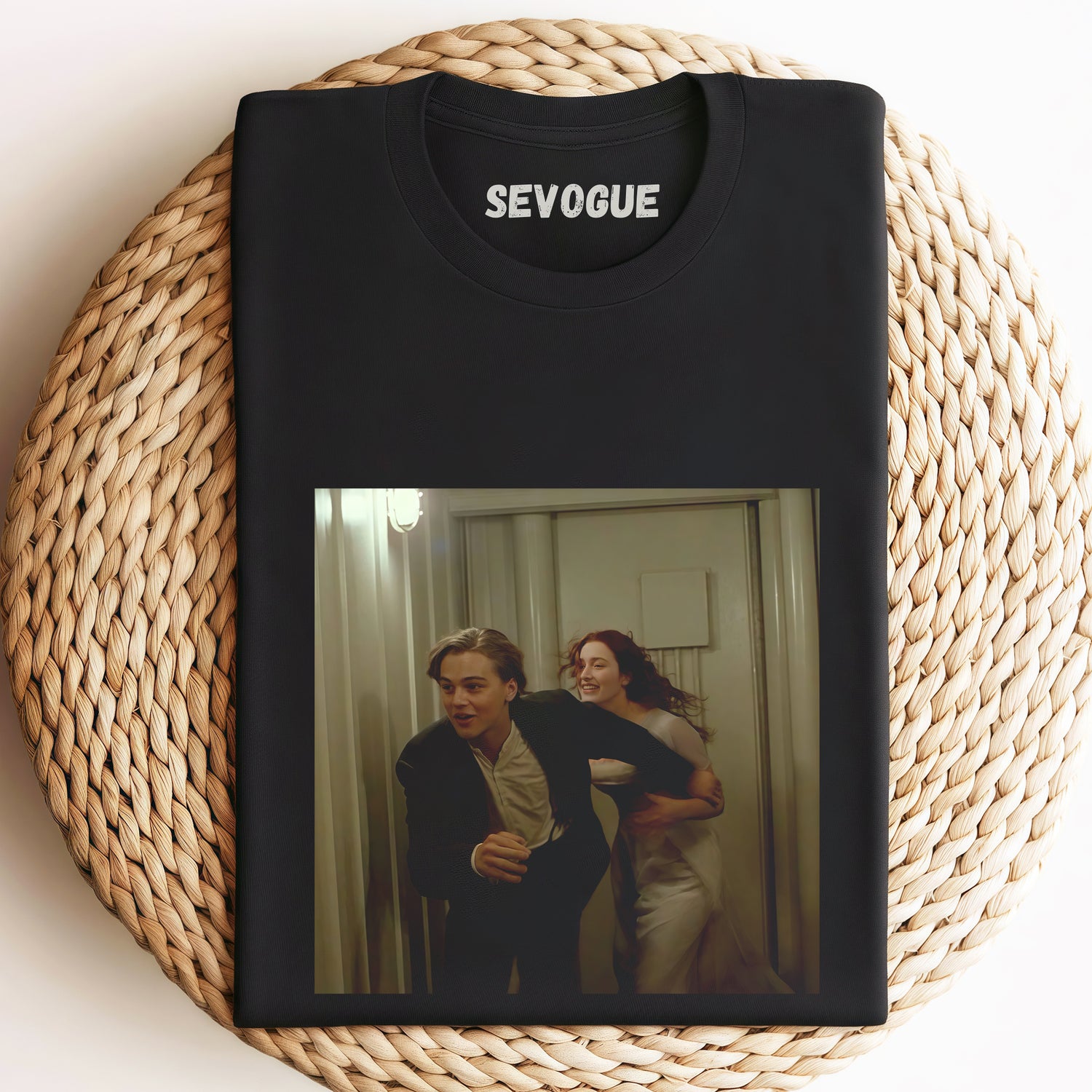 Titanic Unisex Tee, Sweatshirt & Hoodi
