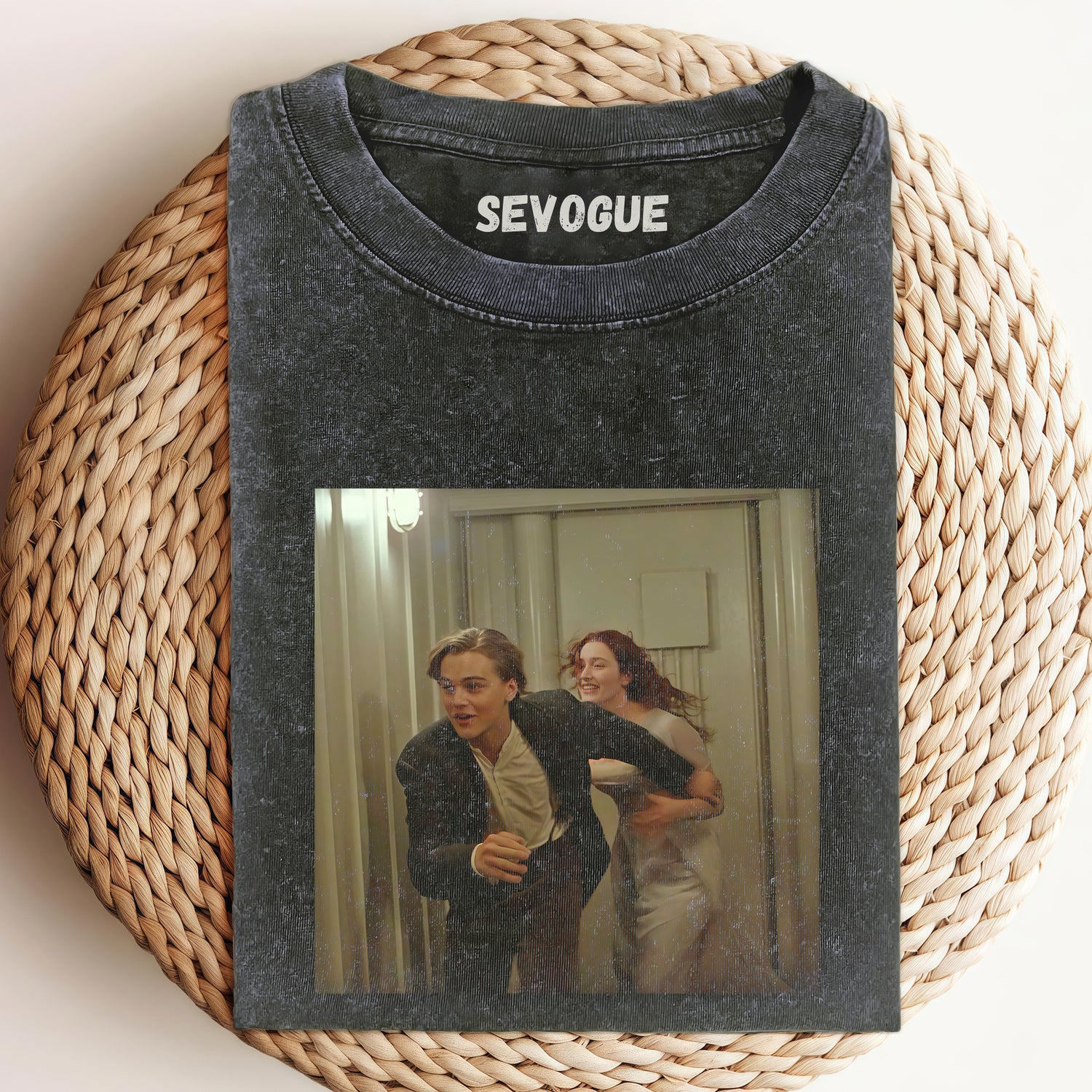 Titanic Unisex Tee, Sweatshirt & Hoodi