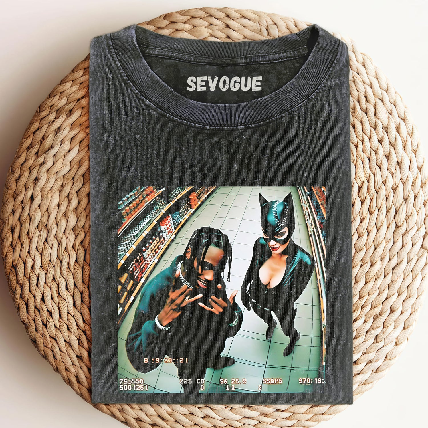 Travis Scott And Catwoman Unisex Tee, Sweatshirt & Hoodie
